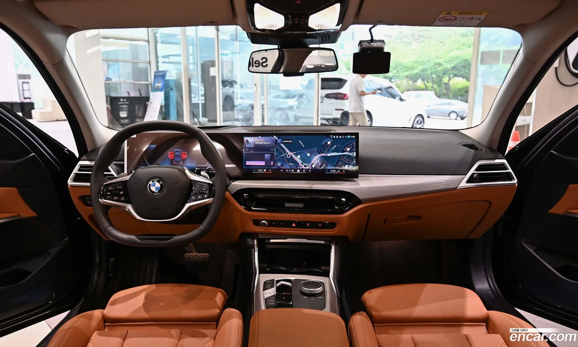 BMW 3 Series 2025 — 13