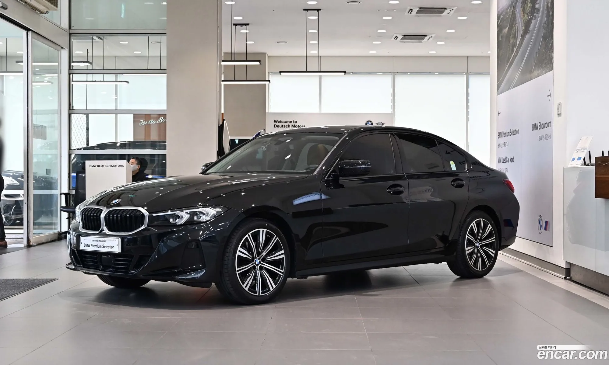 BMW 3 Series 2025 — 18