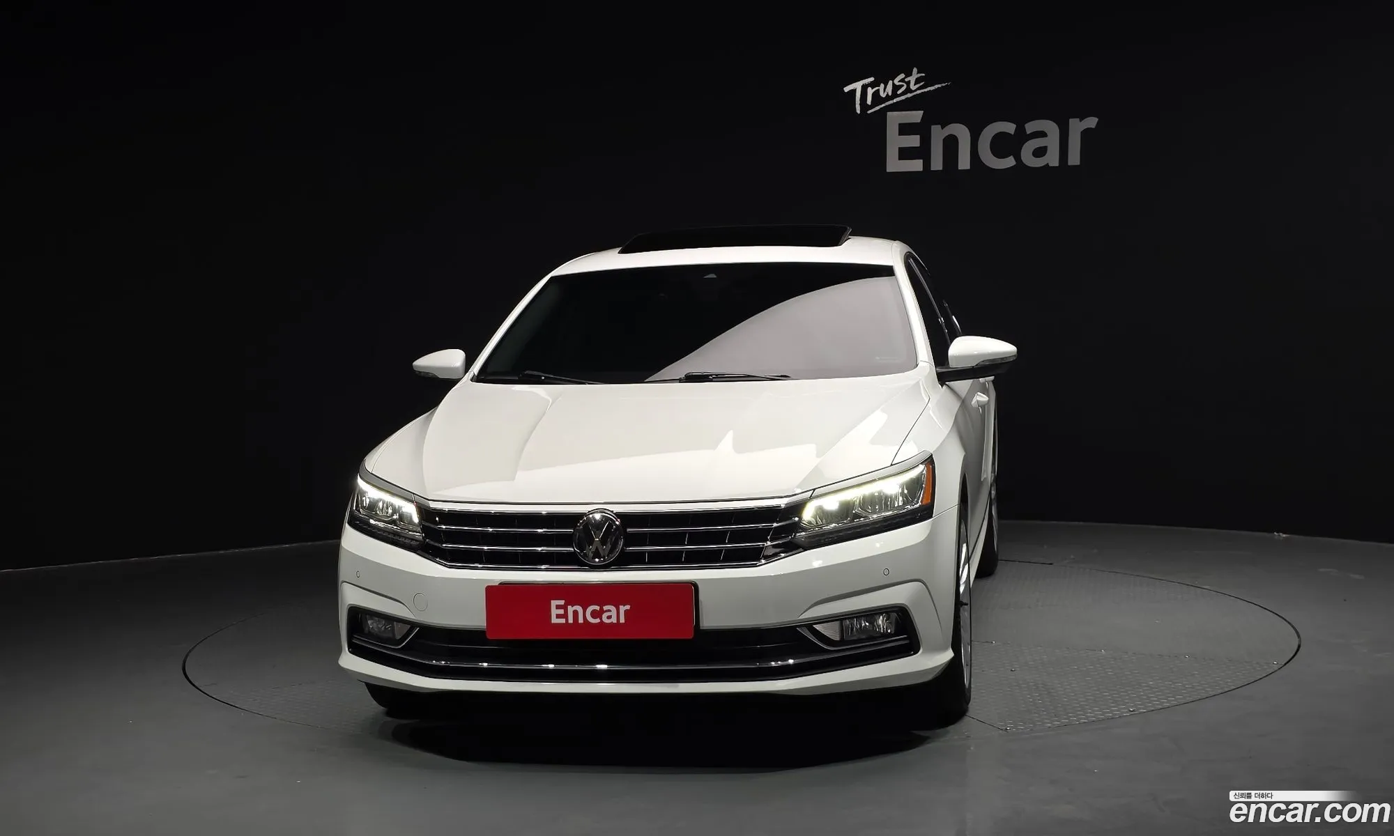 Volkswagen Passat 2018 — 10