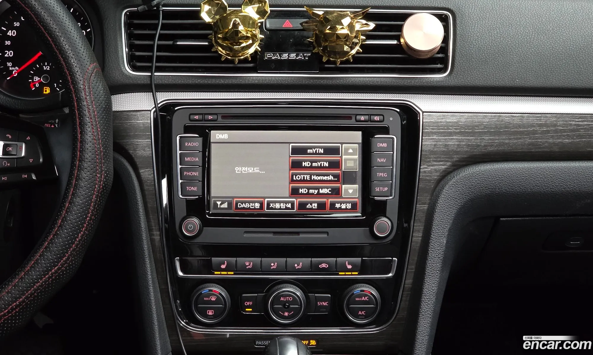 Volkswagen Passat 2018 — 12