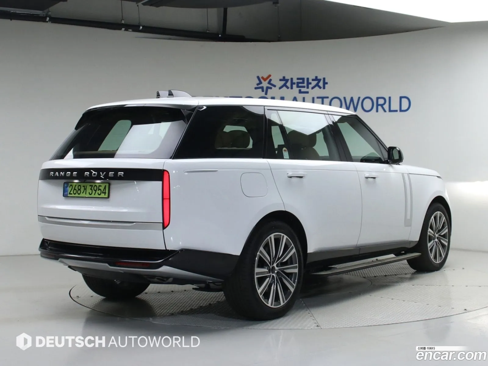 Land Rover Range Rover 2026 — 12