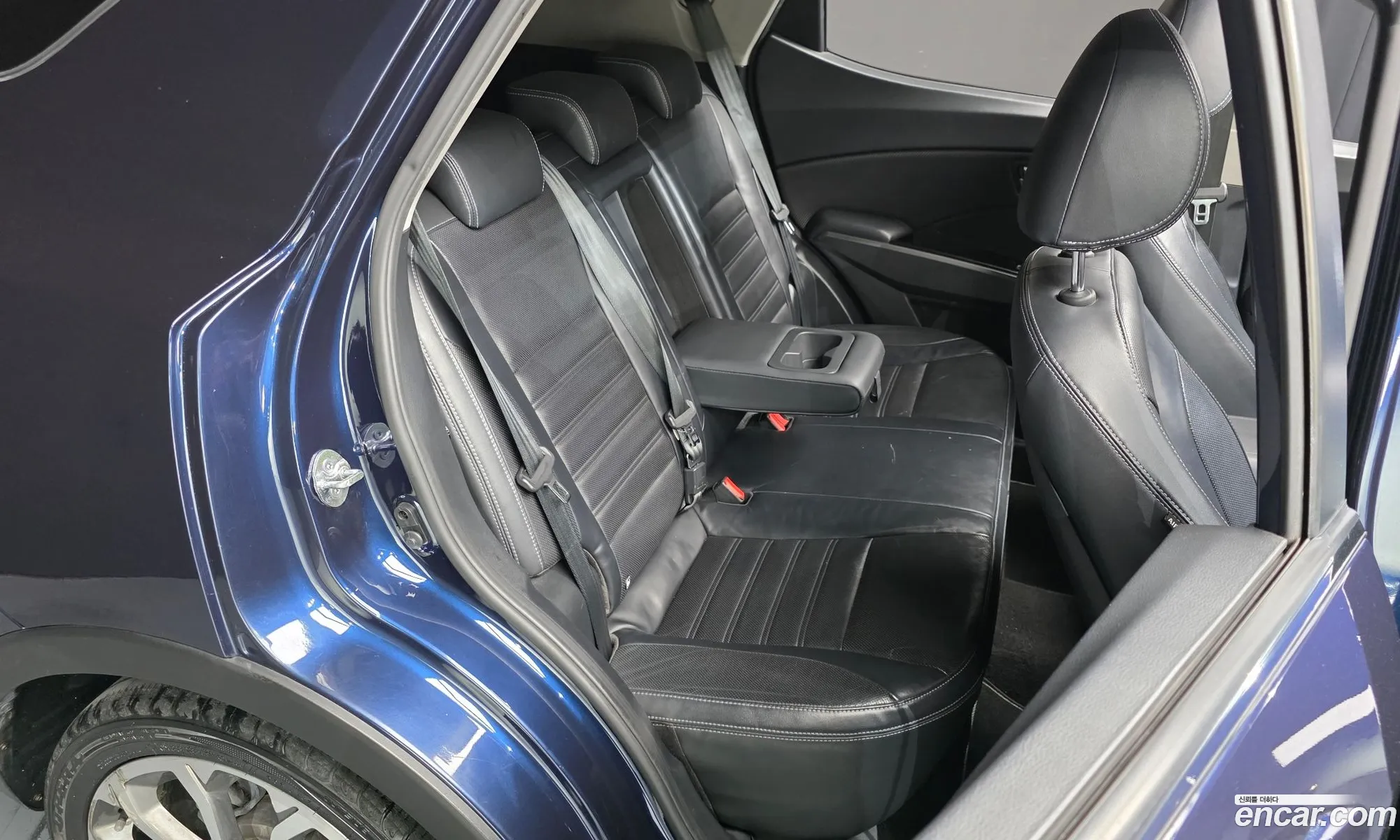 KG Mobility (SsangYong) Tivoli Air 2016 — 23
