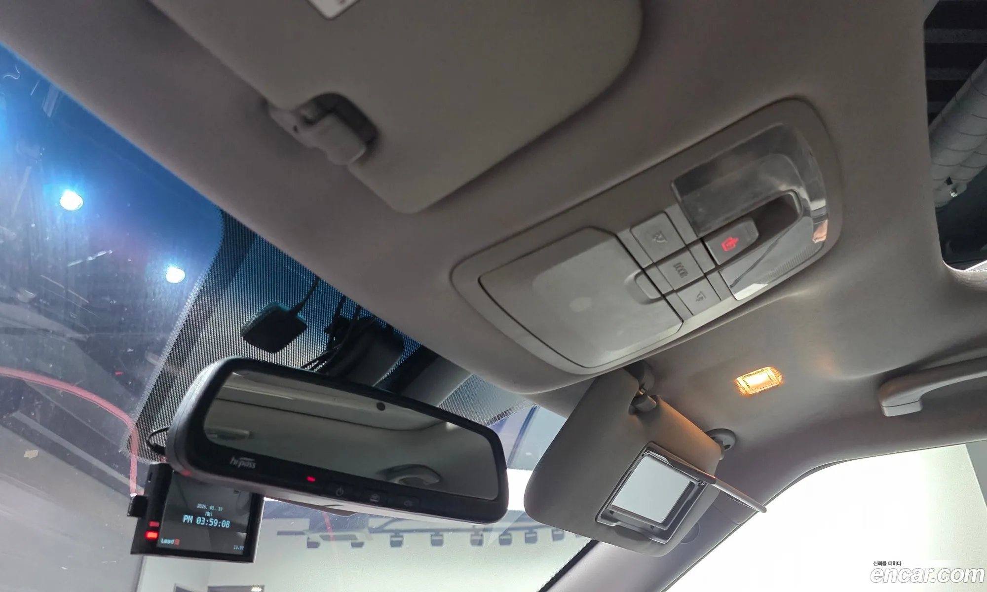 KG Mobility (SsangYong) Tivoli Air 2016 — 14