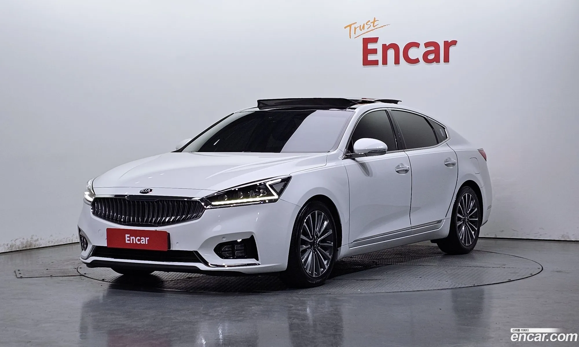 Kia K7 2017 KNALB415BHA085690 — 20