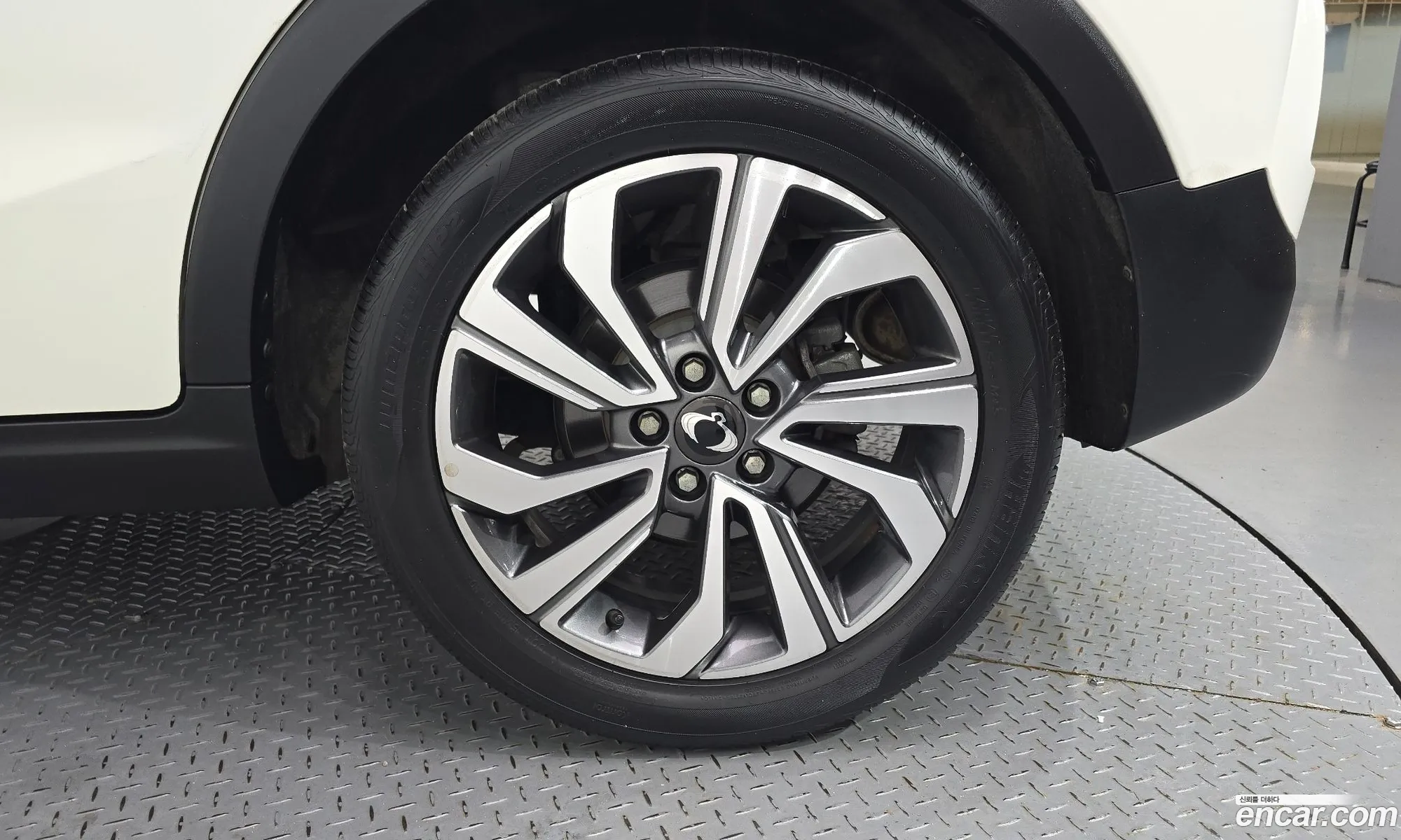 KG Mobility (SsangYong) Tivoli 2019 — 4
