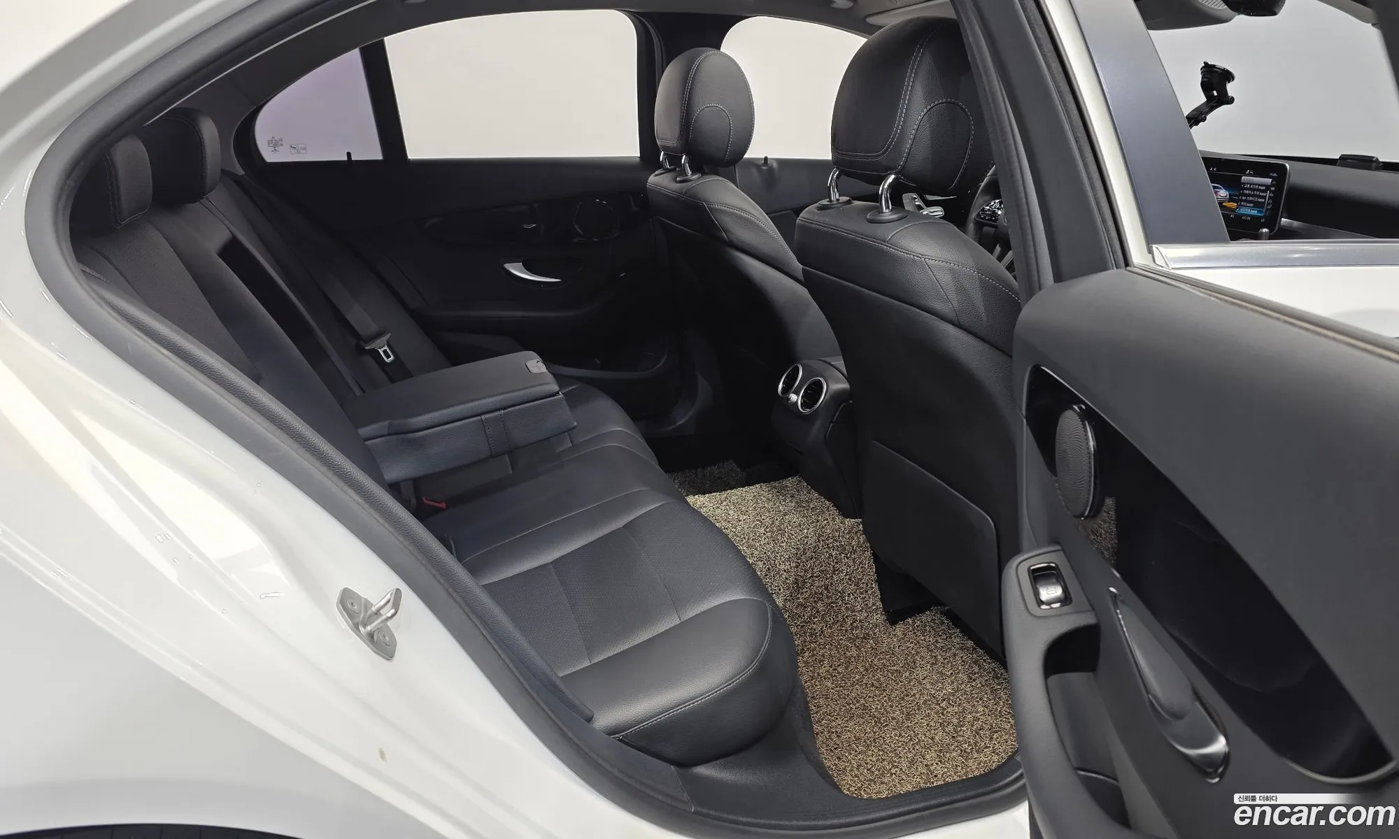 Mercedes-Benz C-Class W205 2020 — 6