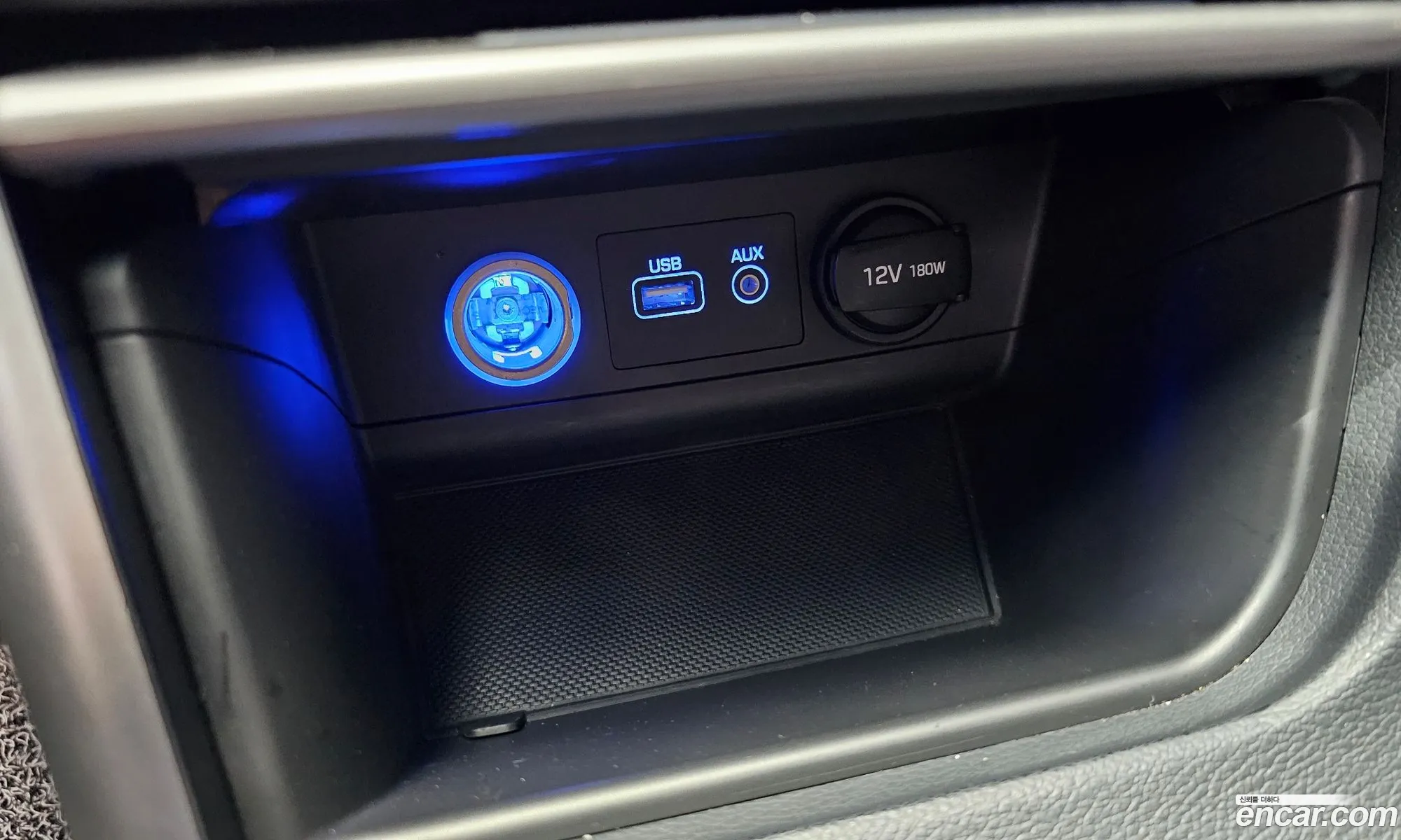 Hyundai LF Sonata 2014 — 10