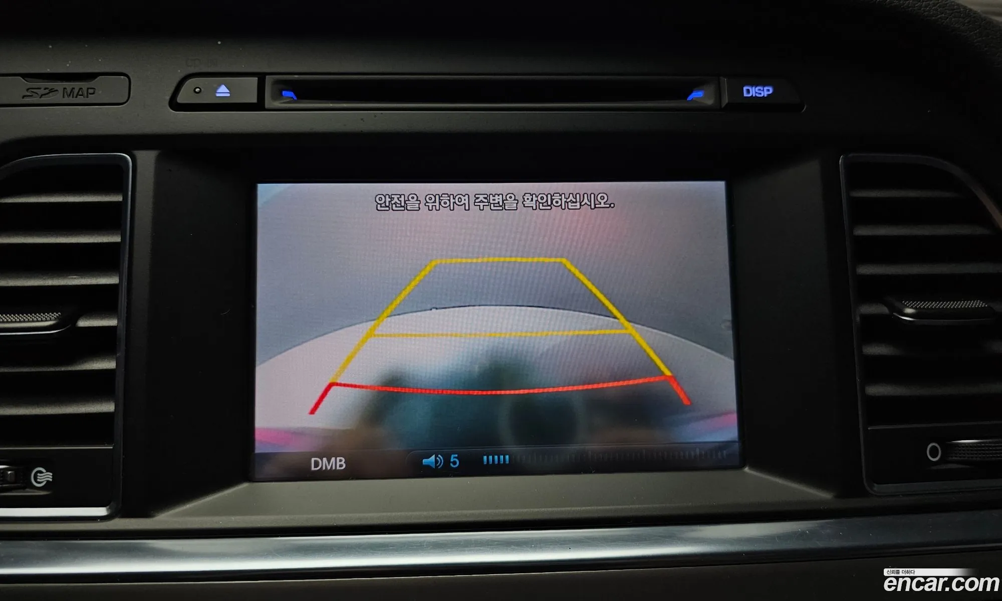 Hyundai LF Sonata 2014 — 23
