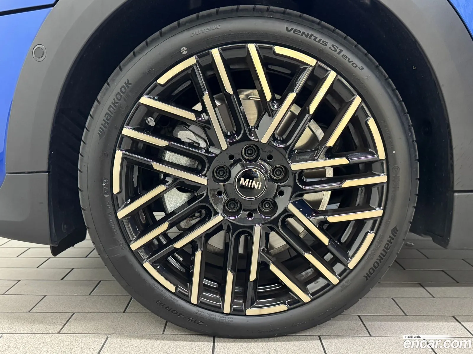 Mini Cooper S 2025 — 17