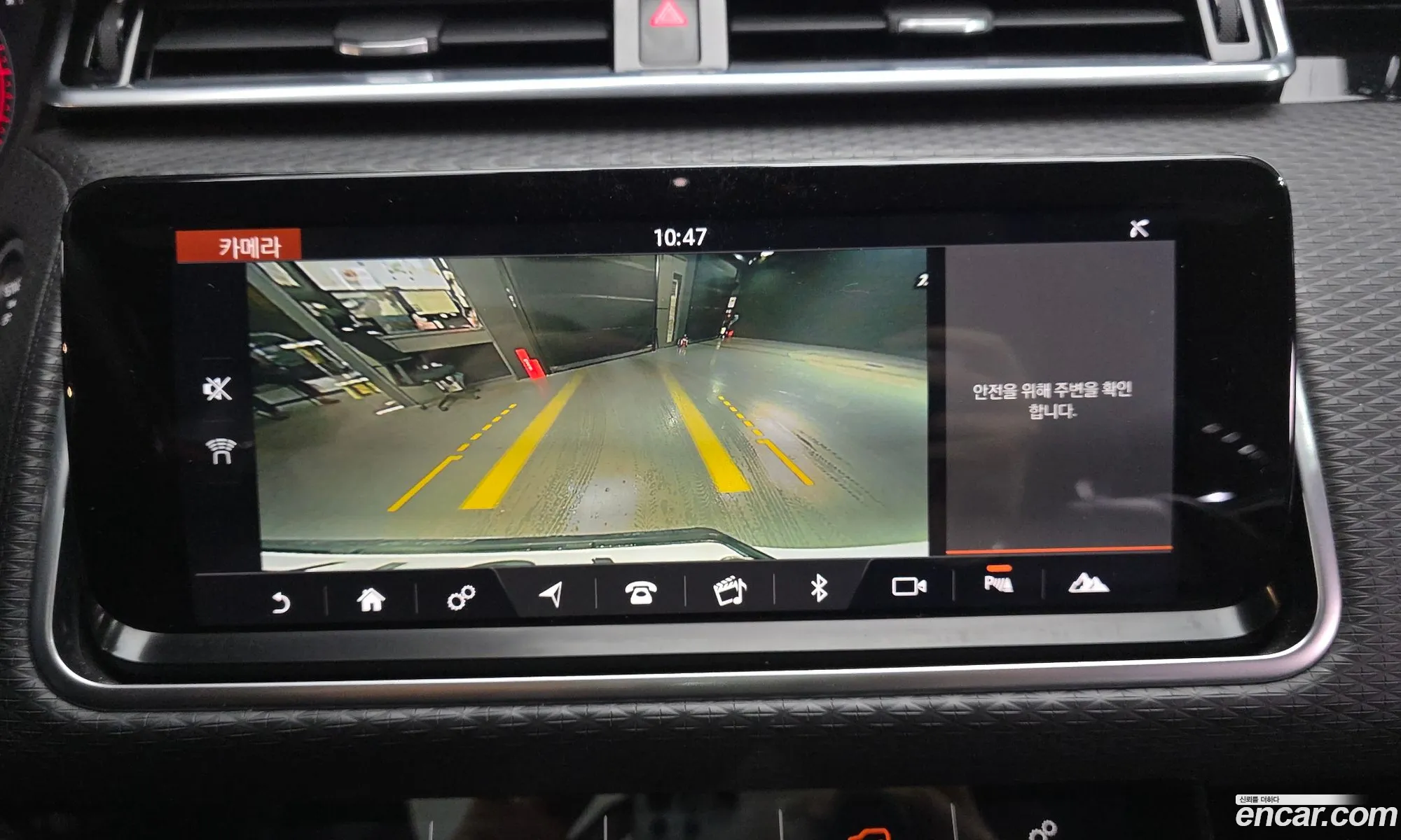Land Rover Range Rover Velar 2018 — 10