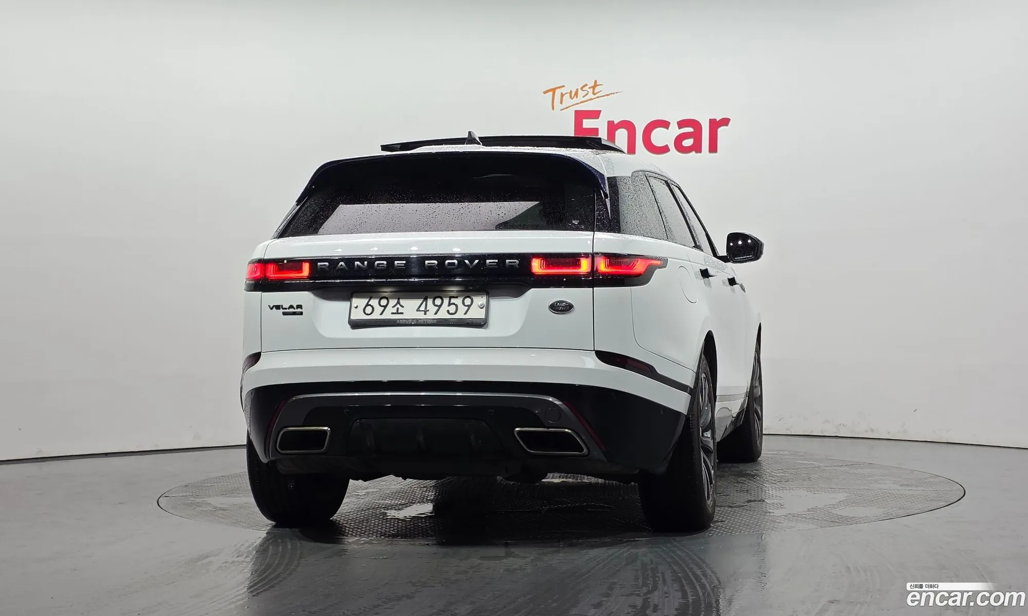Land Rover Range Rover Velar 2018 — 4