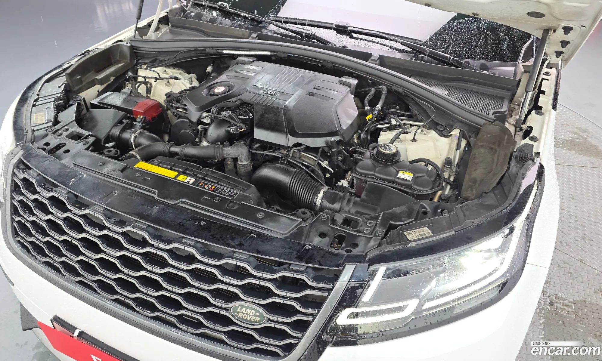 Land Rover Range Rover Velar 2018 — 15