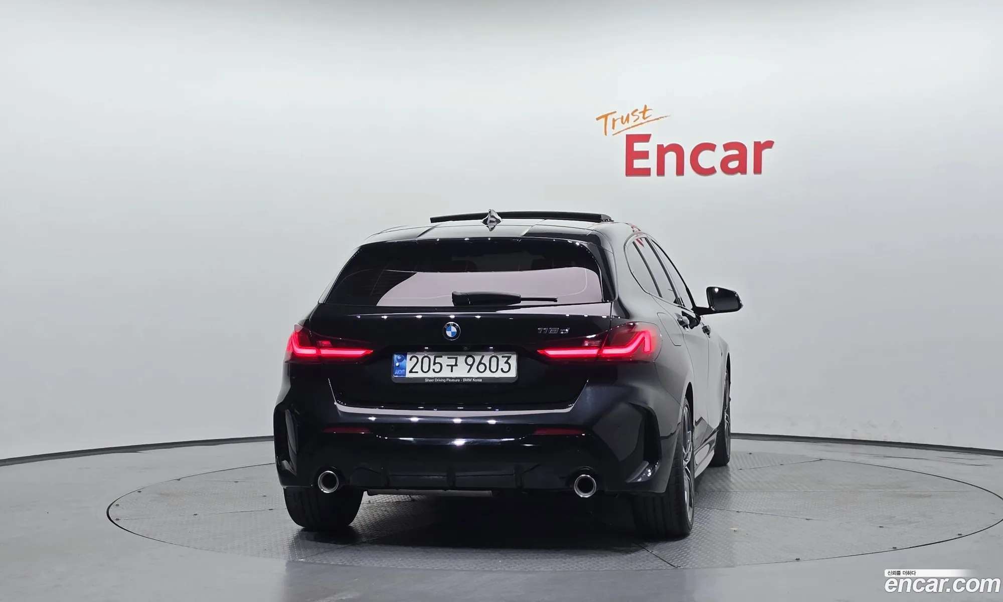 BMW 1 Series 2021 — 14