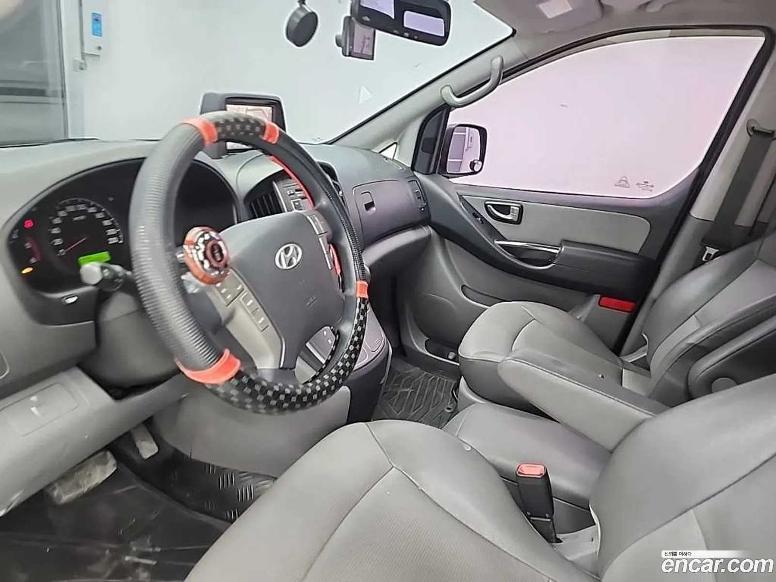 Hyundai Grand Starex 2011 — 4