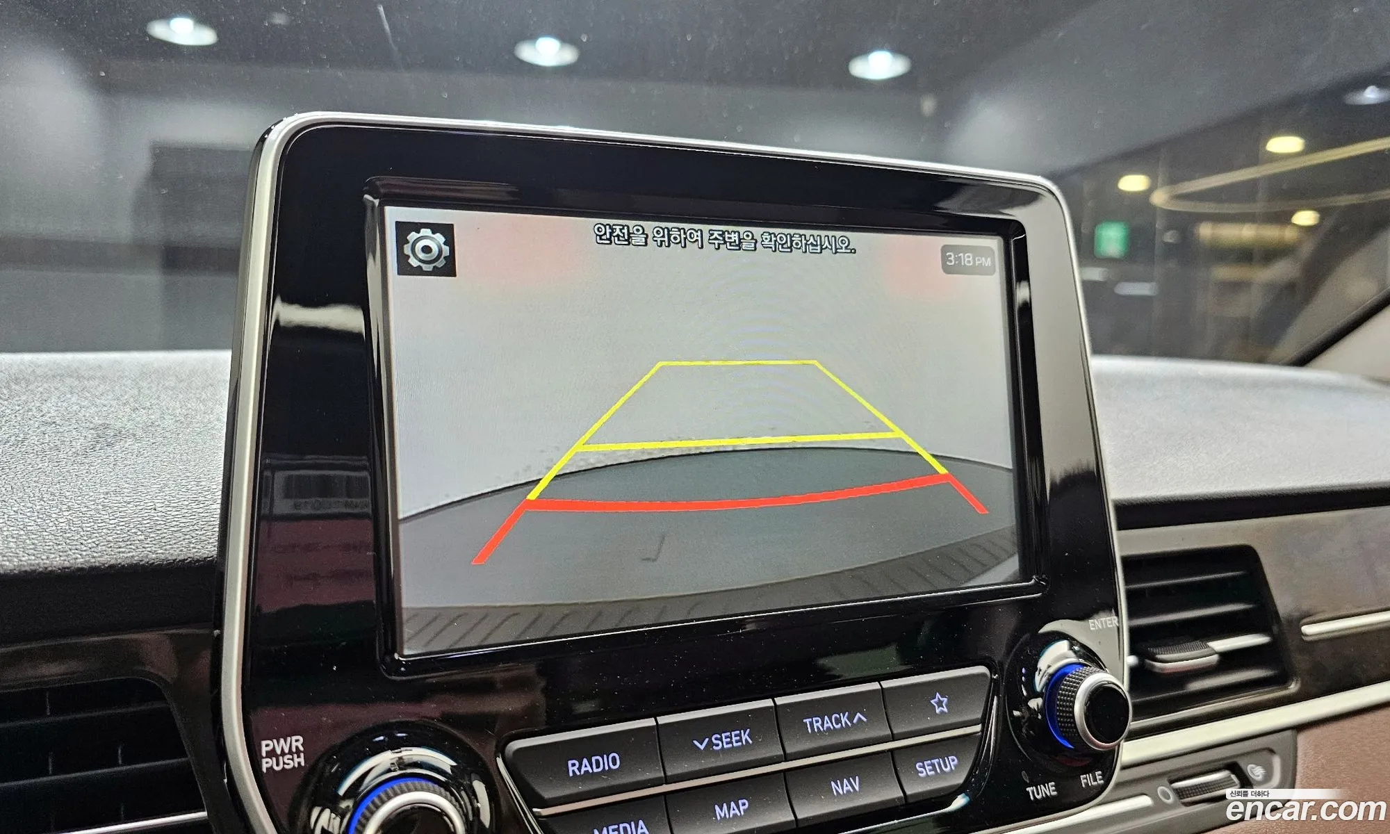 Hyundai Grand Starex 2018 — 12