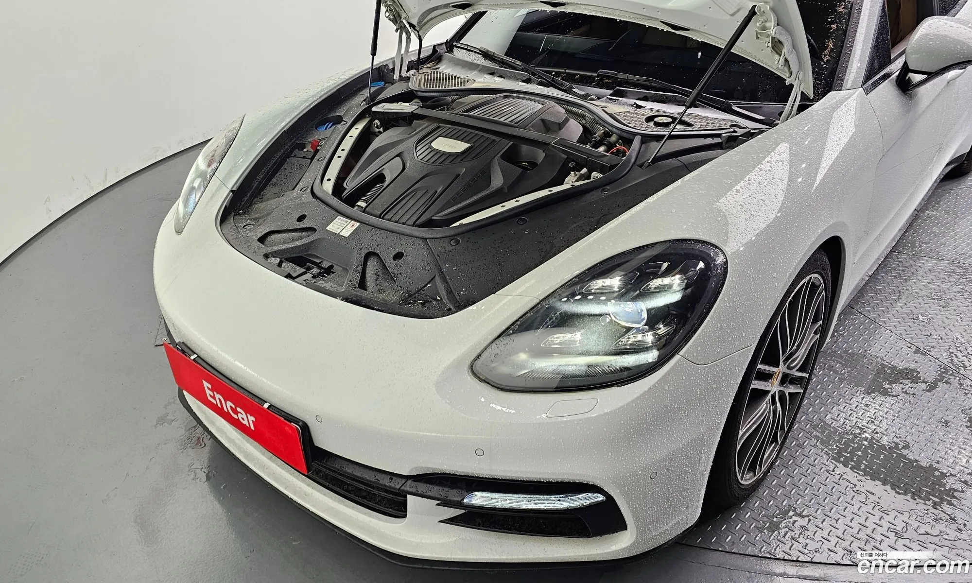 Porsche Panamera 2018 WP0AA2972JL118273 — 5