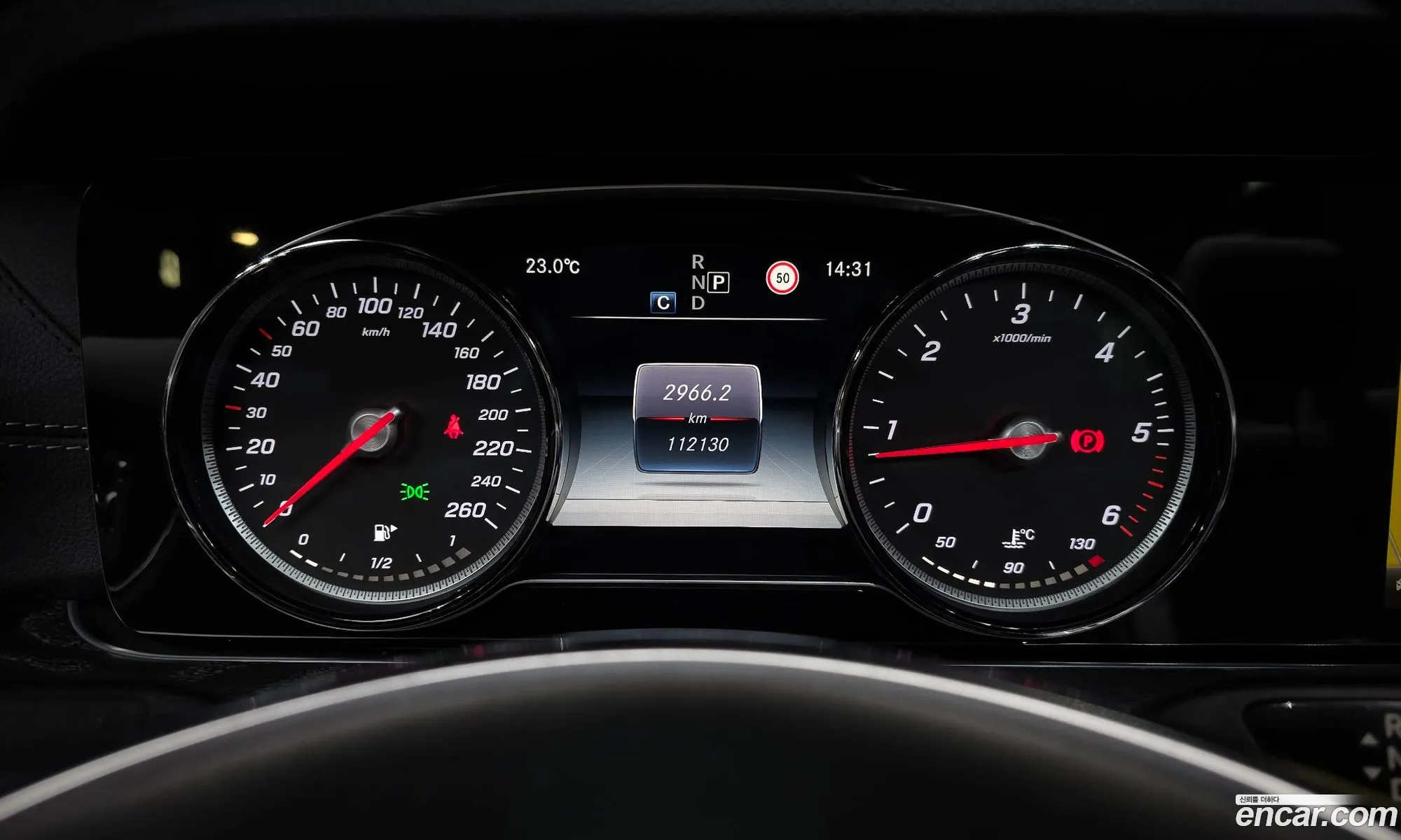 Mercedes-Benz E-Class W213 2018 — 12