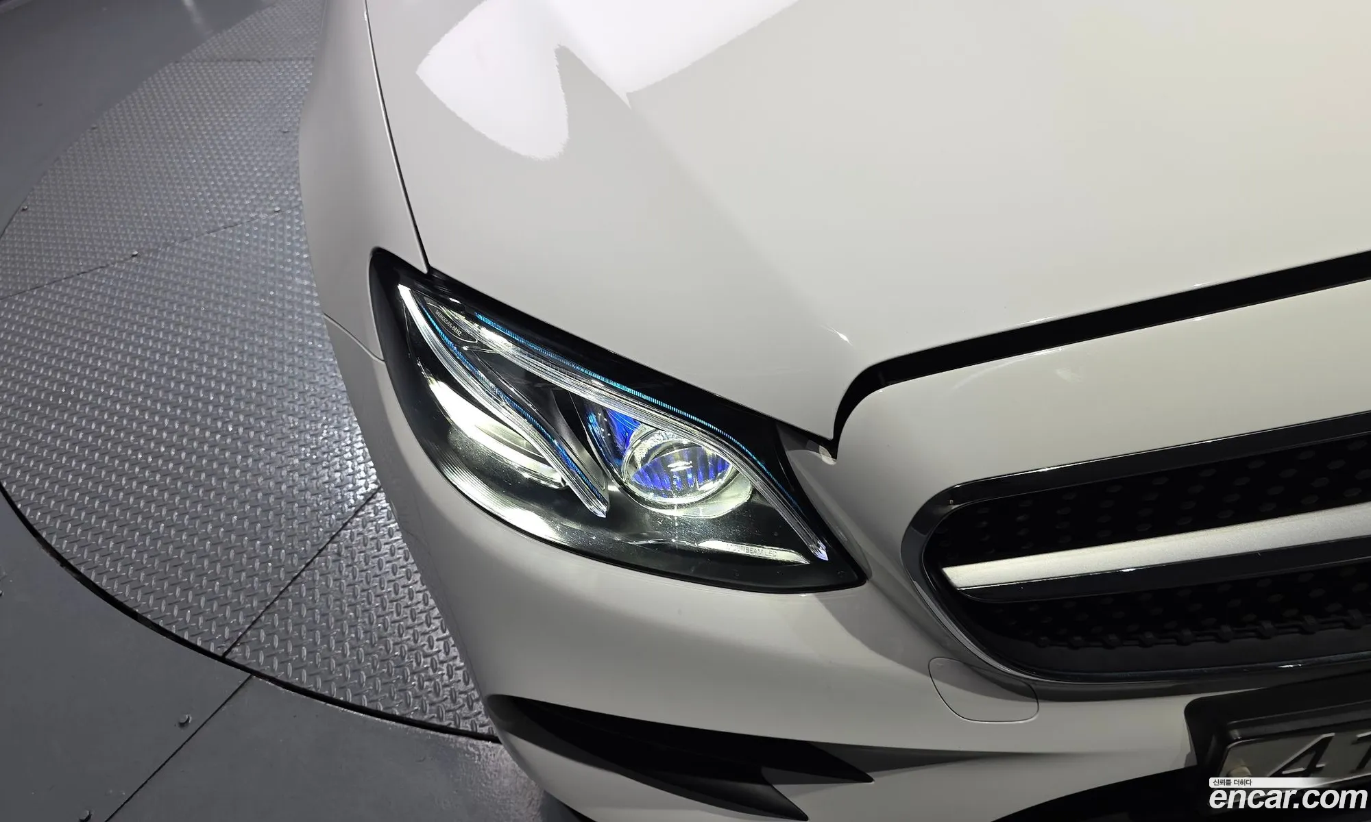 Mercedes-Benz E-Class W213 2018 — 19