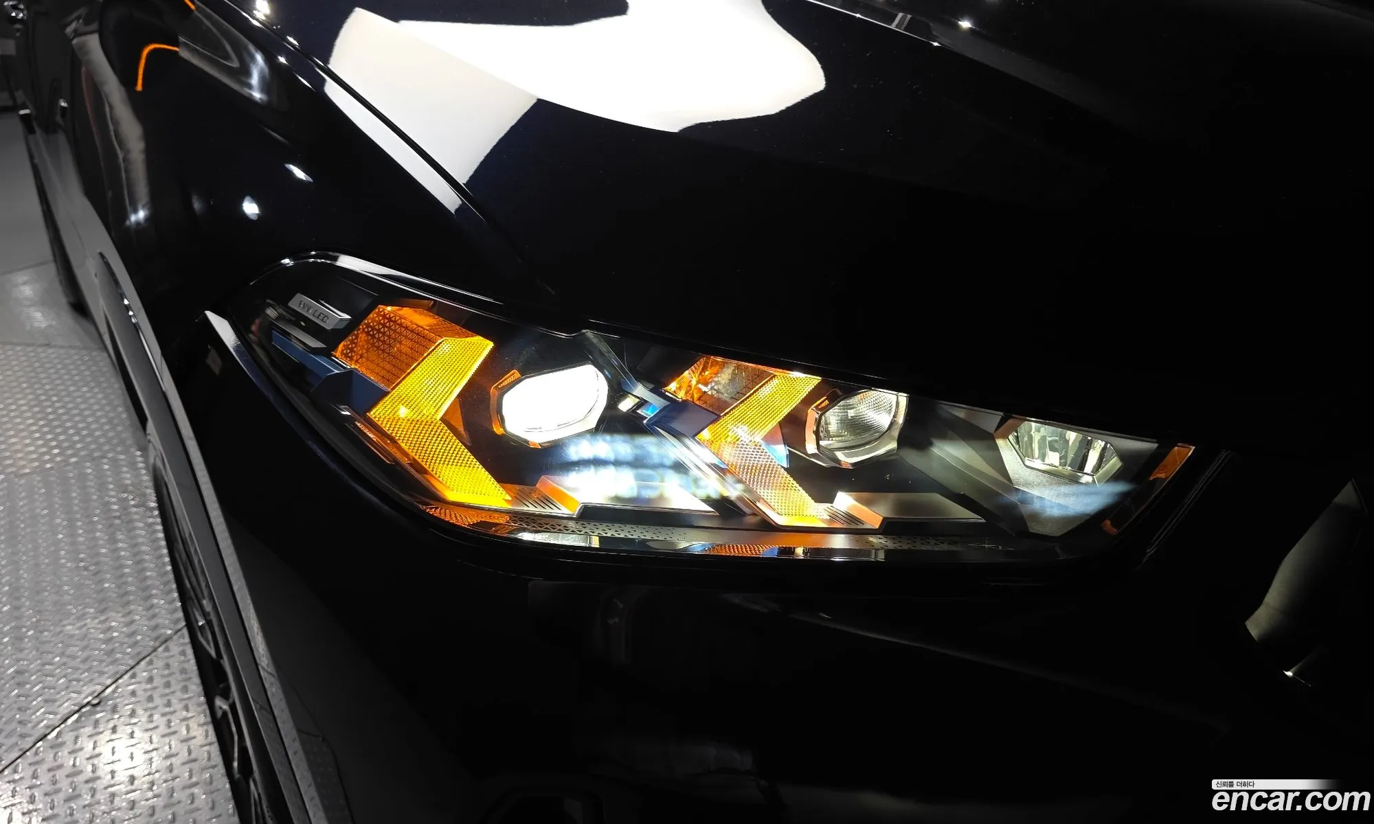 BMW X6 2025 — 7