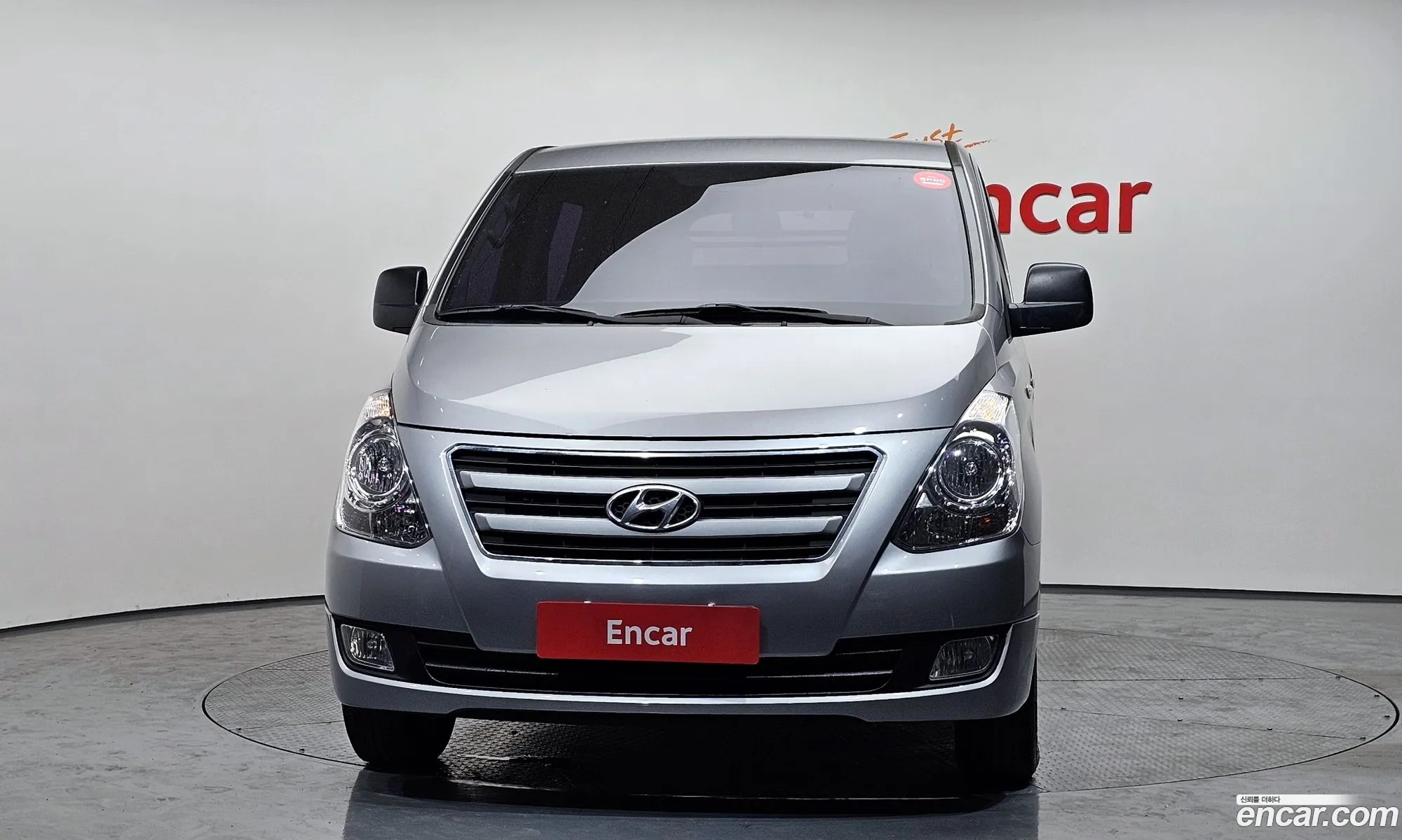 Hyundai Grand Starex 2017 — 3