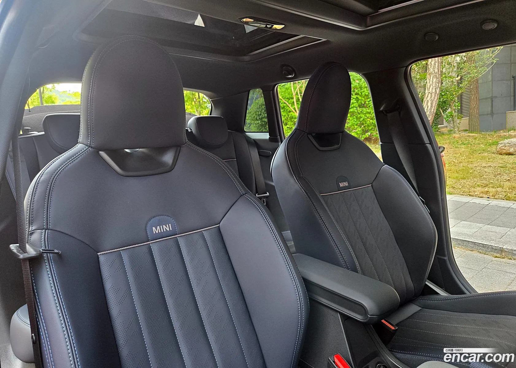 Mini Cooper S 2024 — 8