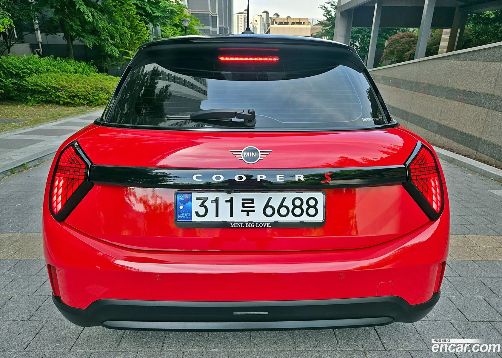 Mini Cooper S 2024 — 3