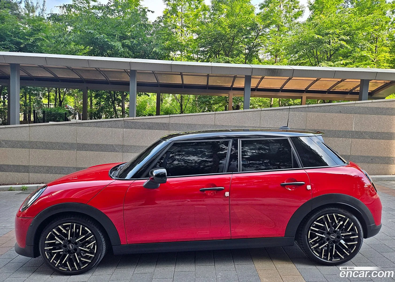 Mini Cooper S 2024 — 5