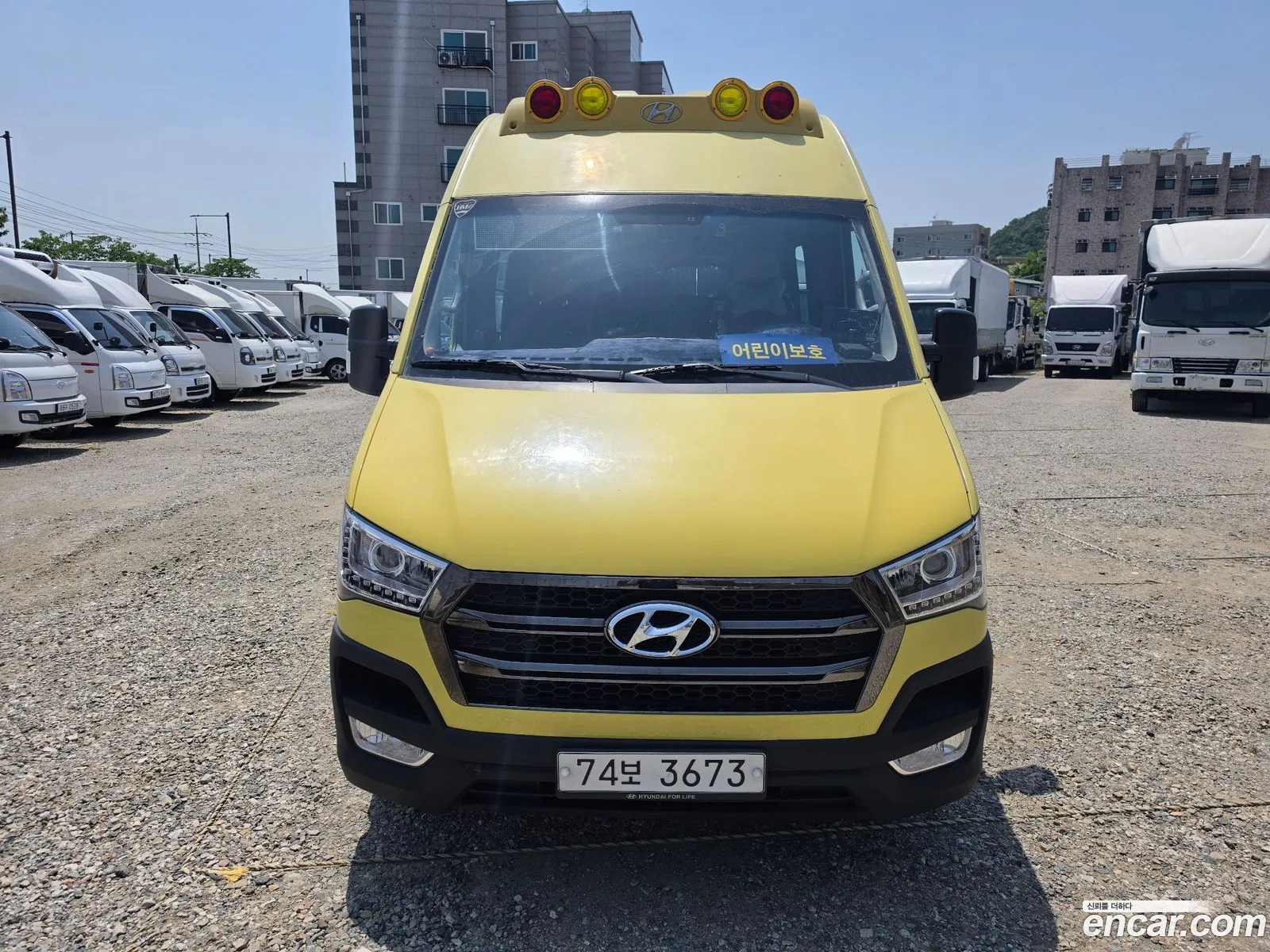 Hyundai Solati 2017 — 9