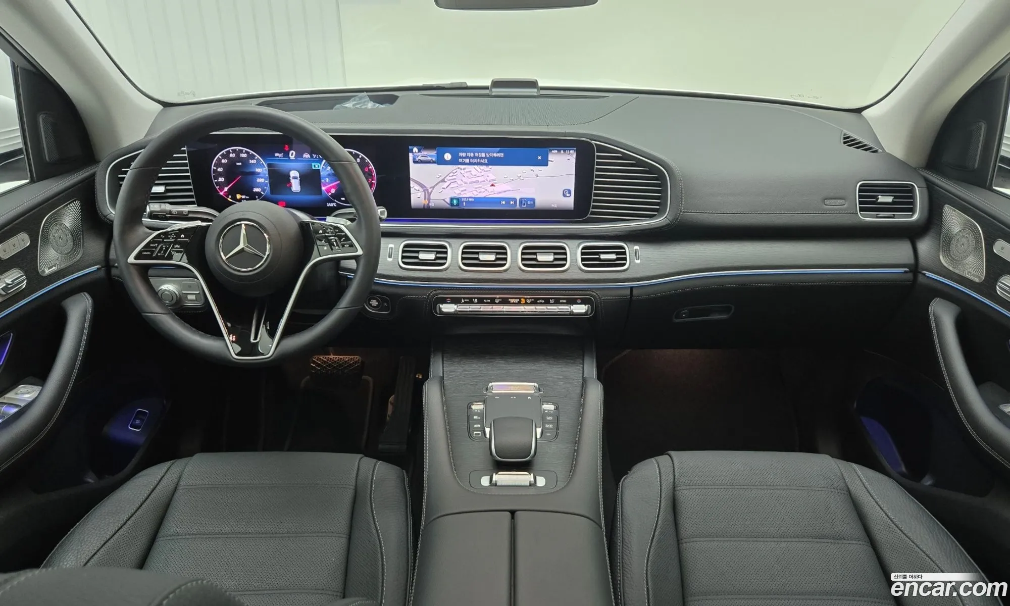 Mercedes-Benz GLE-Class W167 2025 — 10