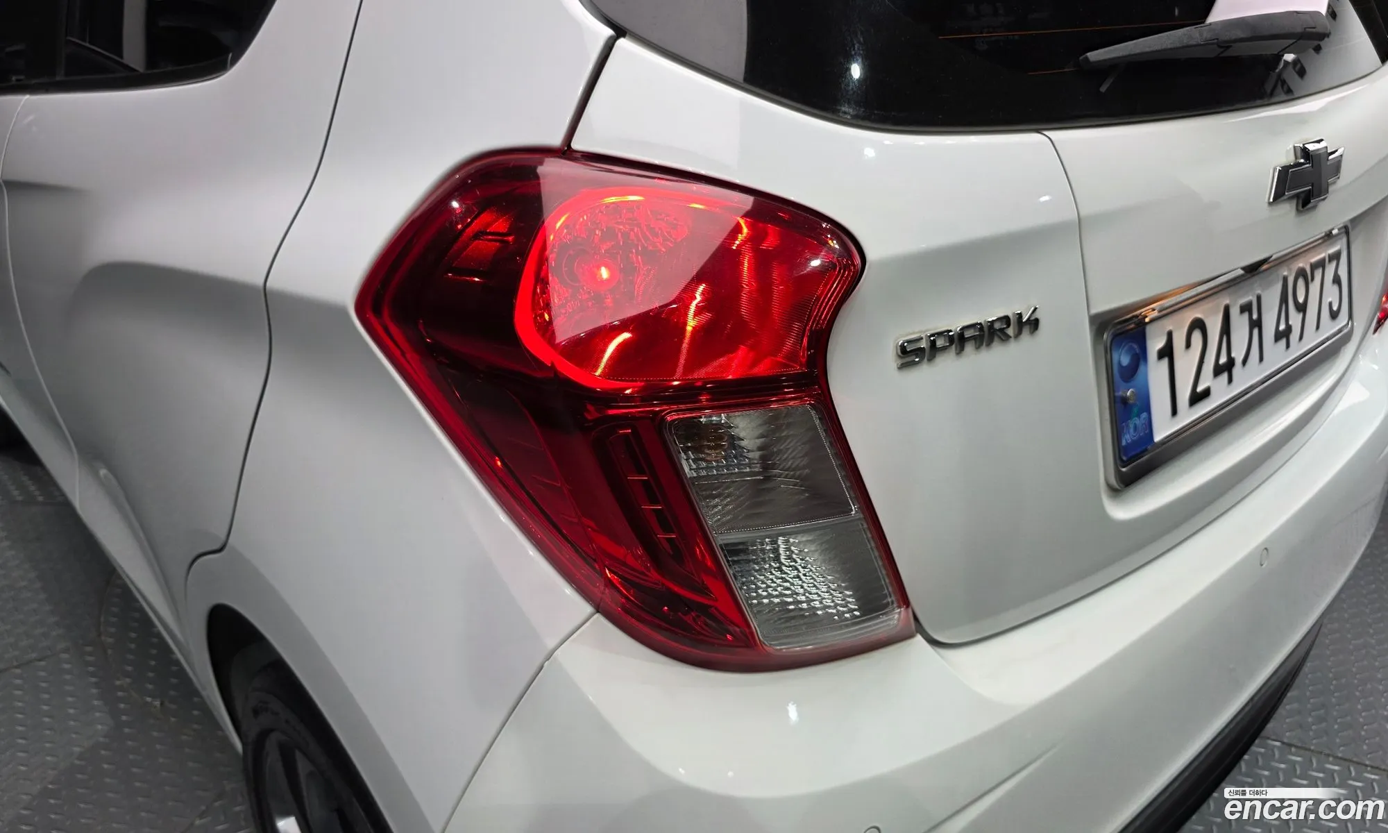 Chevrolet (GM Daewoo) Spark 2019 KLYDC487DKC776913 — 27