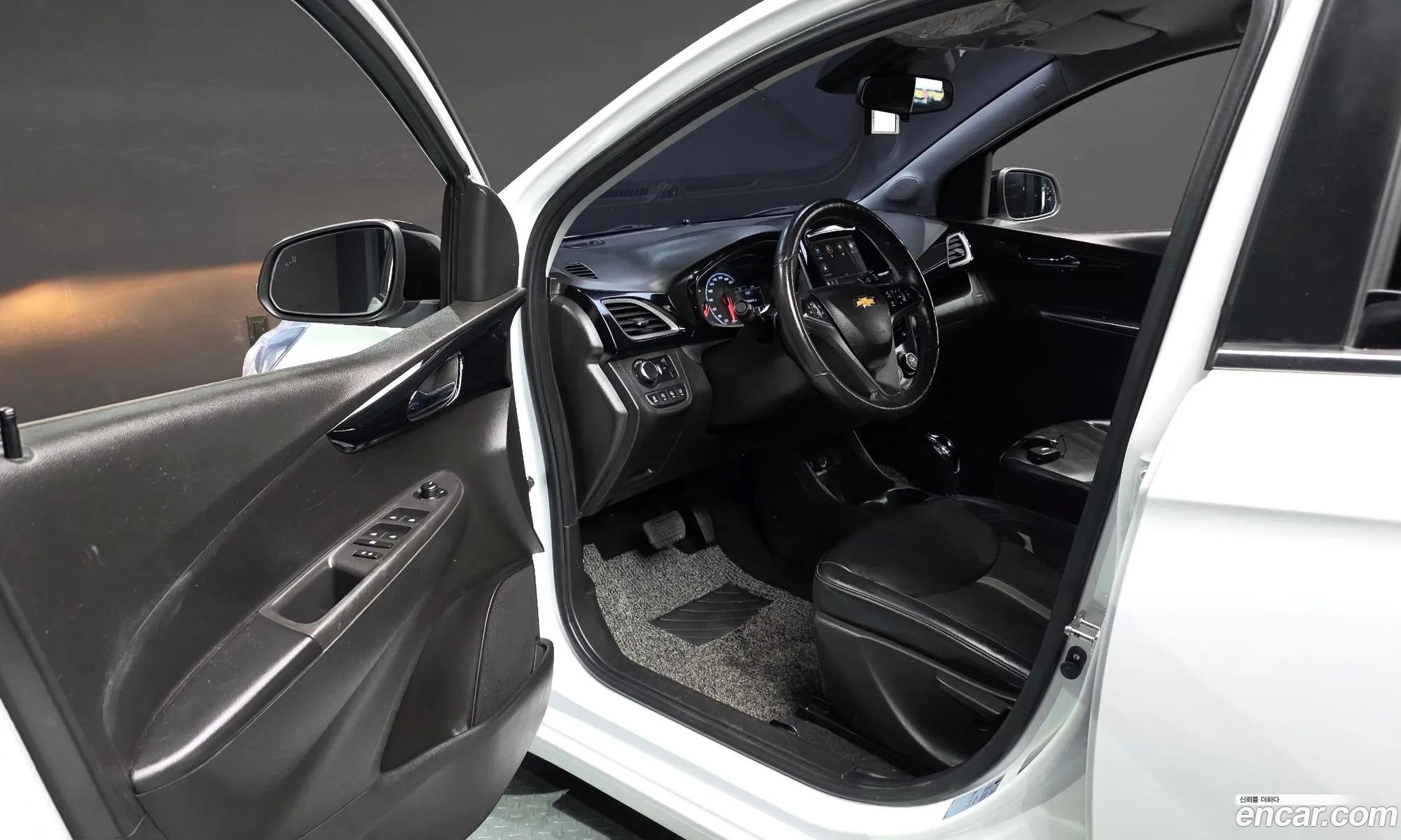 Chevrolet (GM Daewoo) Spark 2019 KLYDC487DKC776913 — 3
