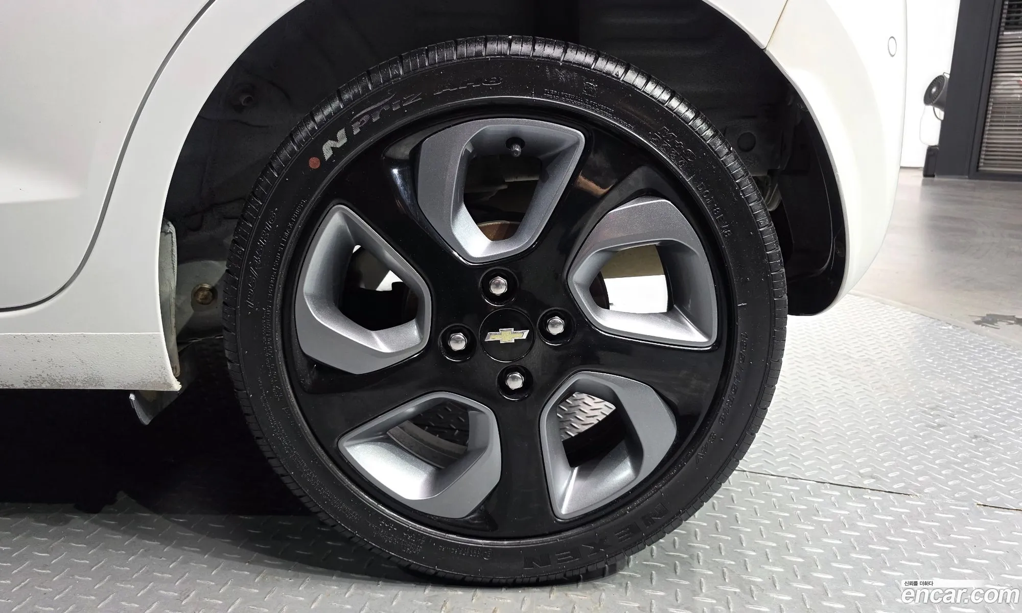 Chevrolet (GM Daewoo) Spark 2019 KLYDC487DKC776913 — 15