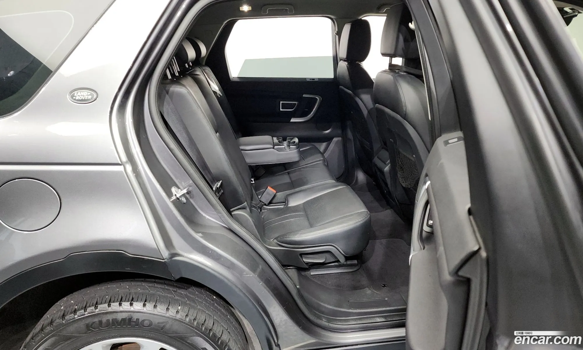 Land Rover Discovery Sport 2019 — 14