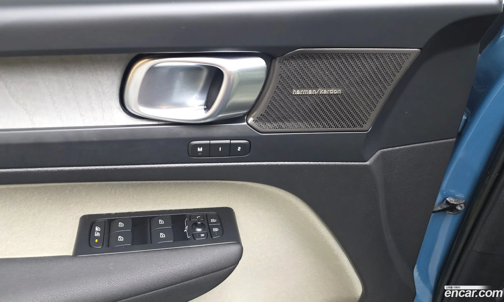 Volvo XC40 2022 — 21
