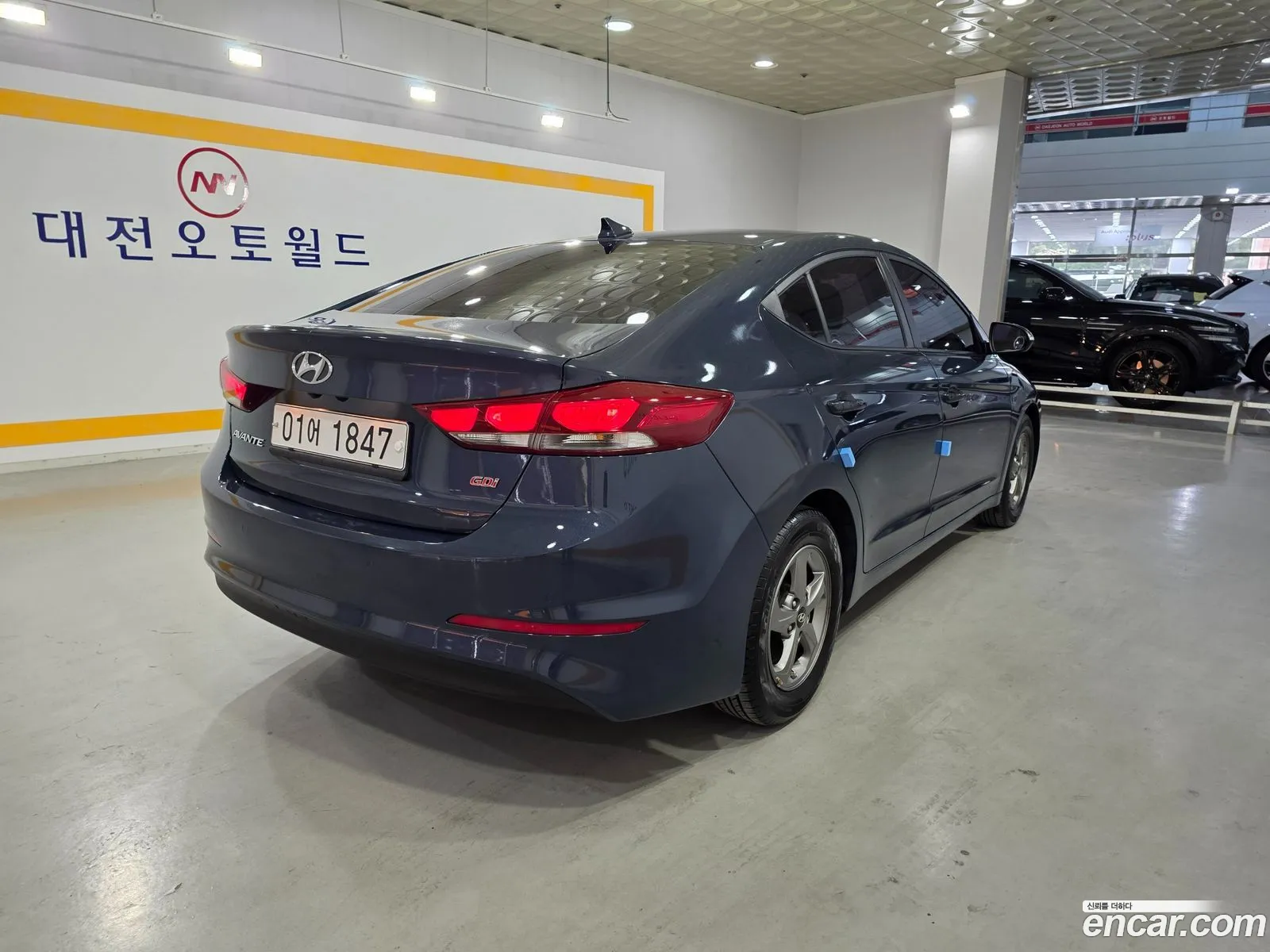 Hyundai Elantra AD 2016 — 8