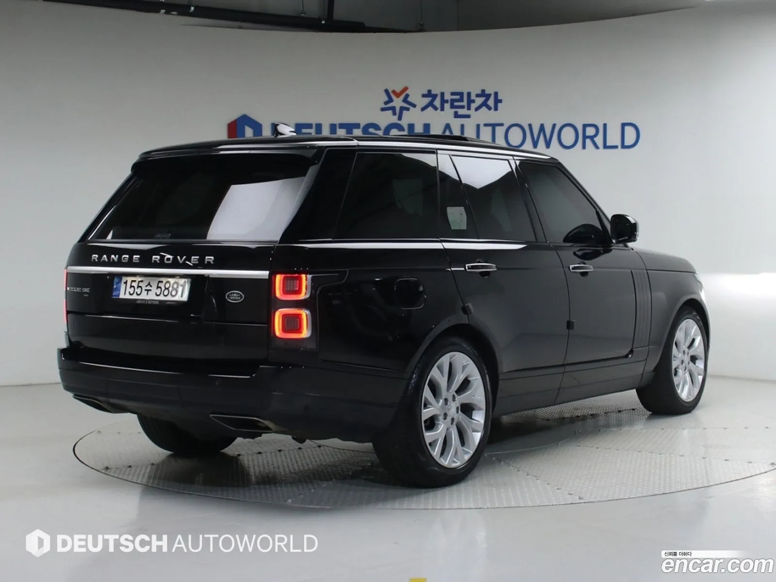 Land Rover Range Rover 2021 — 17