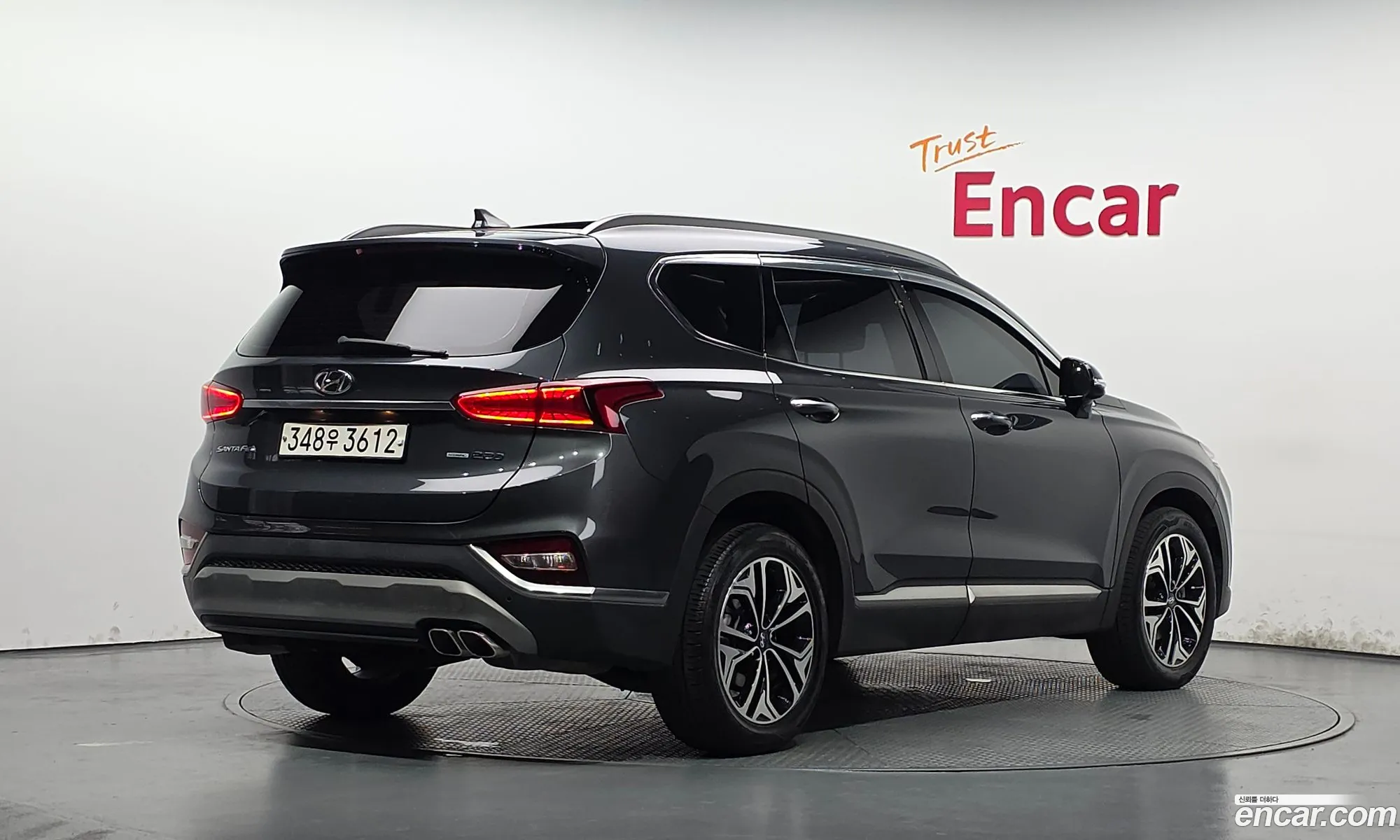 Hyundai Santa Fe TM 2018 KMHS381CDKU045413 — 3