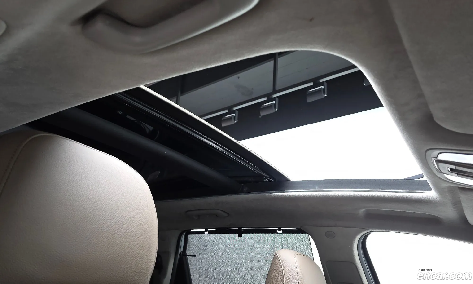 Hyundai Santa Fe TM 2018 KMHS381CDKU045413 — 9