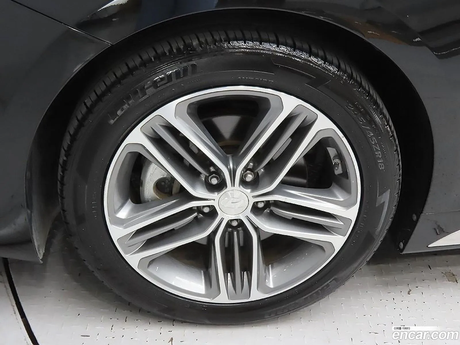 Hyundai Grandeur IG 2016 — 16