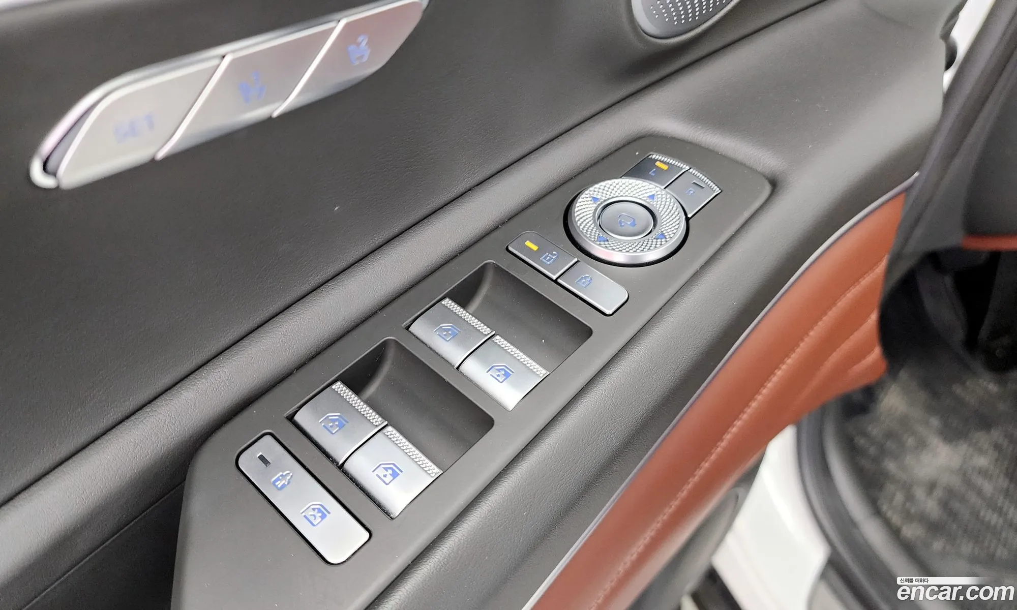 Genesis GV80 2024 KMTHC81CDRU209576 — 6