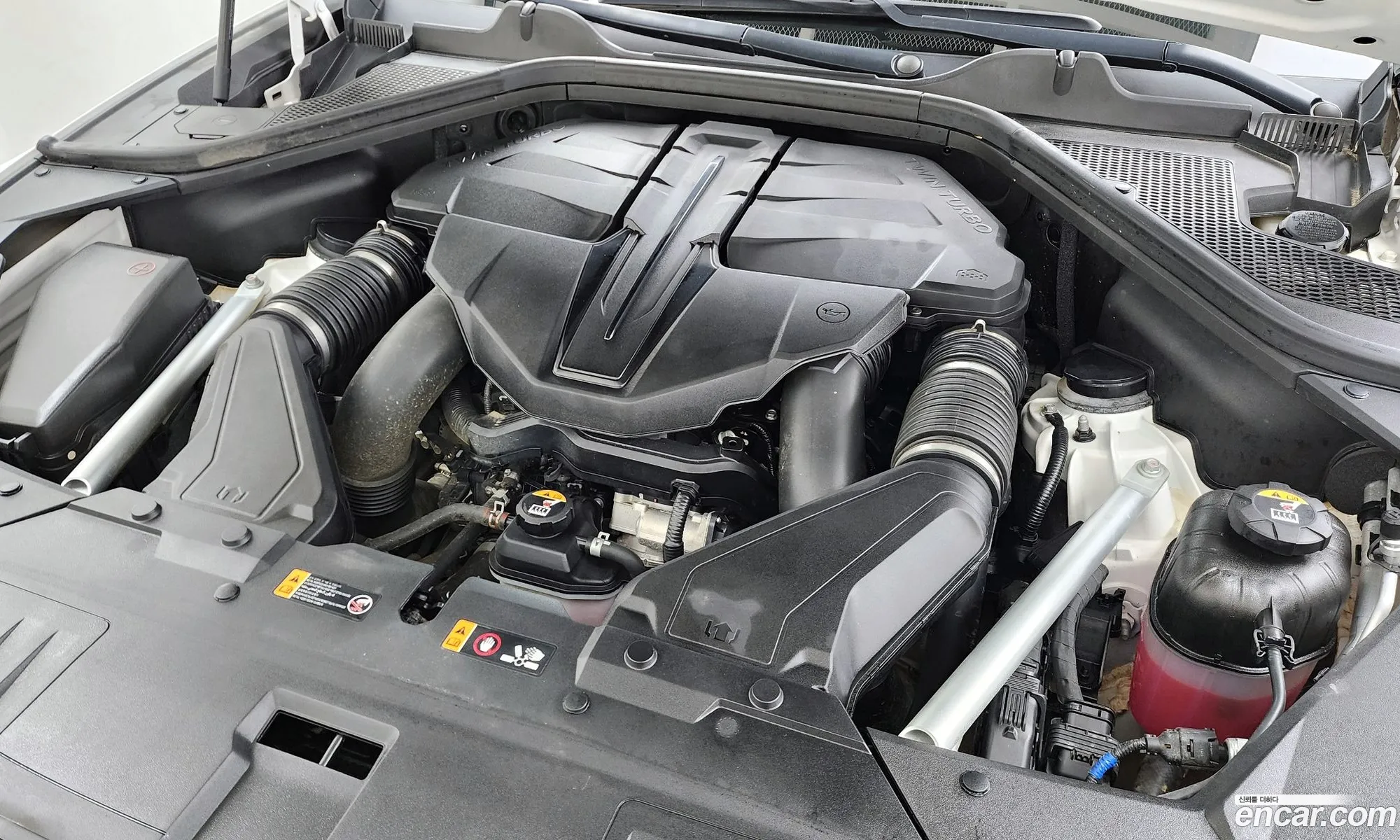 Genesis GV80 2024 KMTHC81CDRU209576 — 9