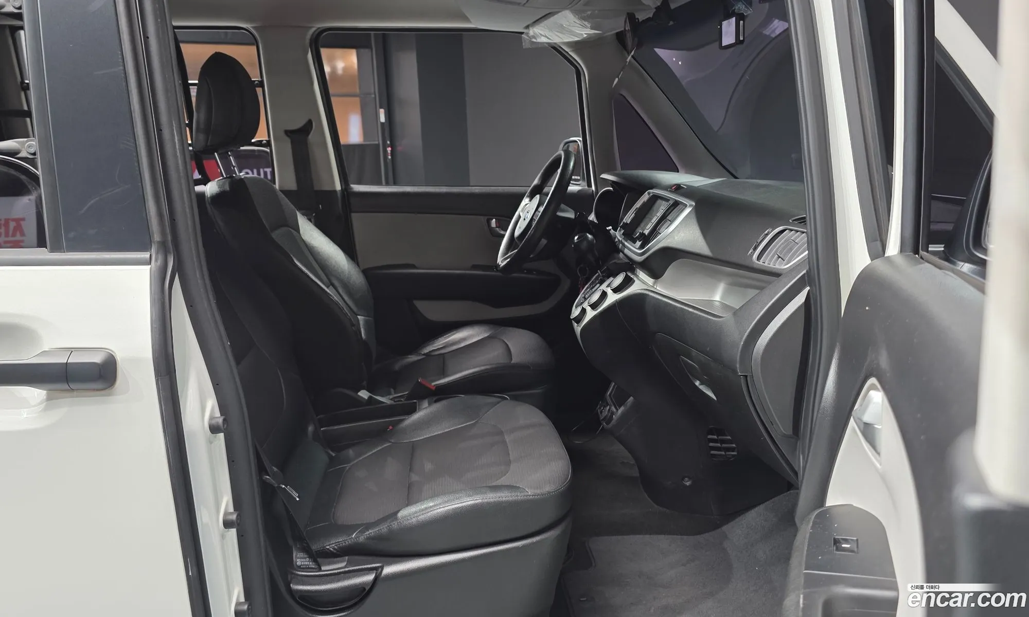 Kia Ray 2019 KNACF911BKT223028 — 30