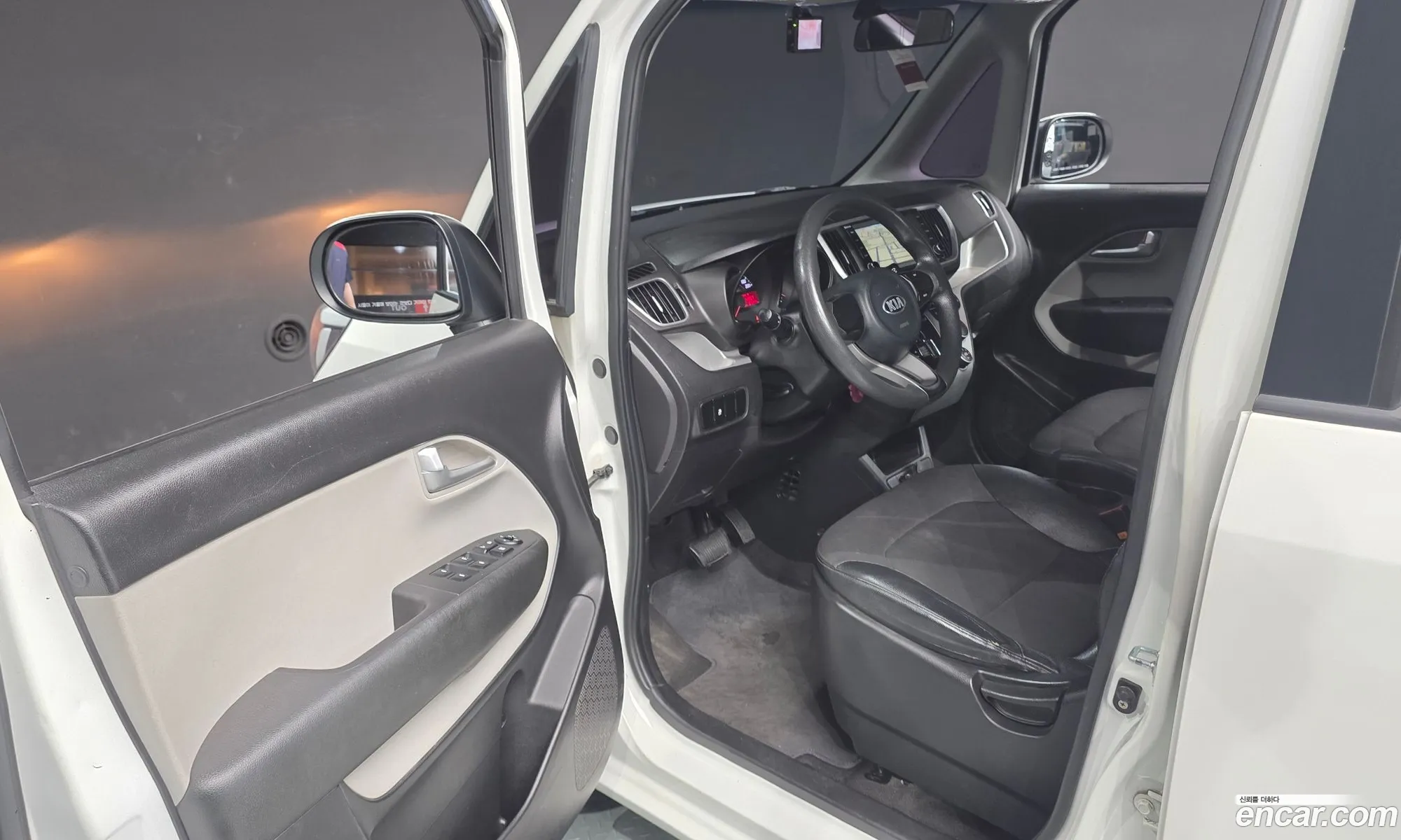 Kia Ray 2019 KNACF911BKT223028 — 29