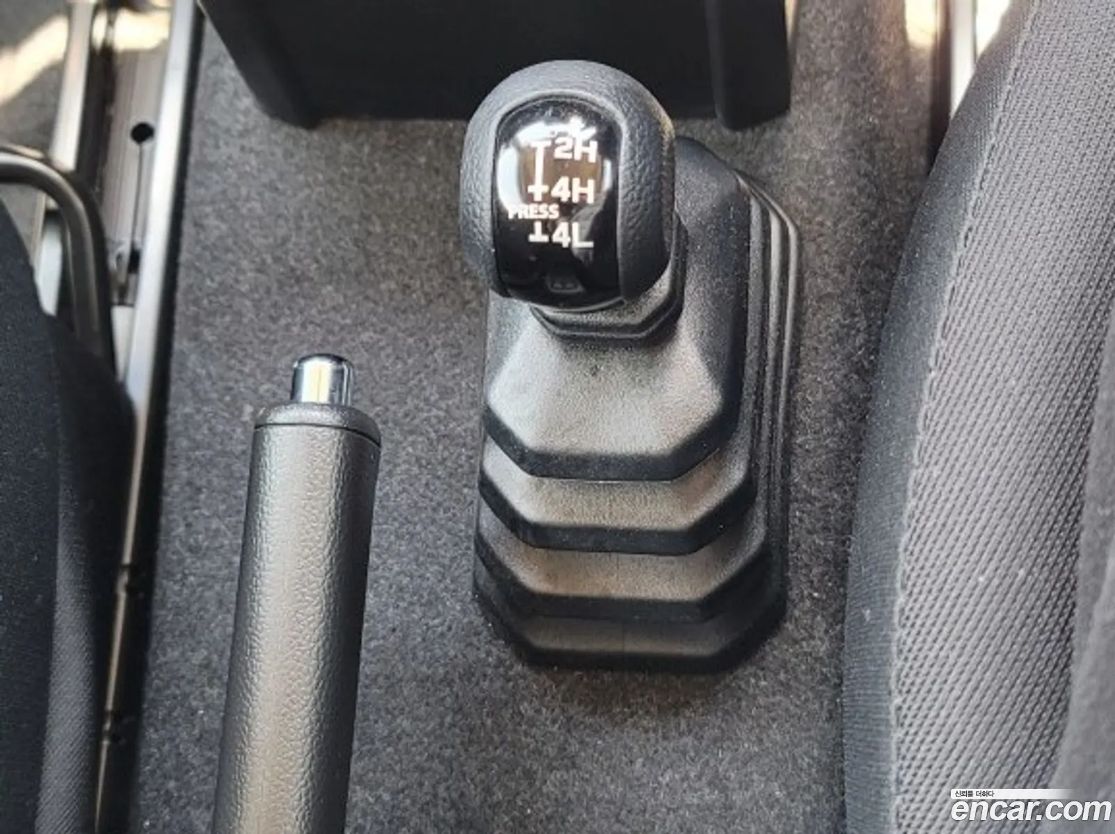 Suzuki Jimny 2023 — 17