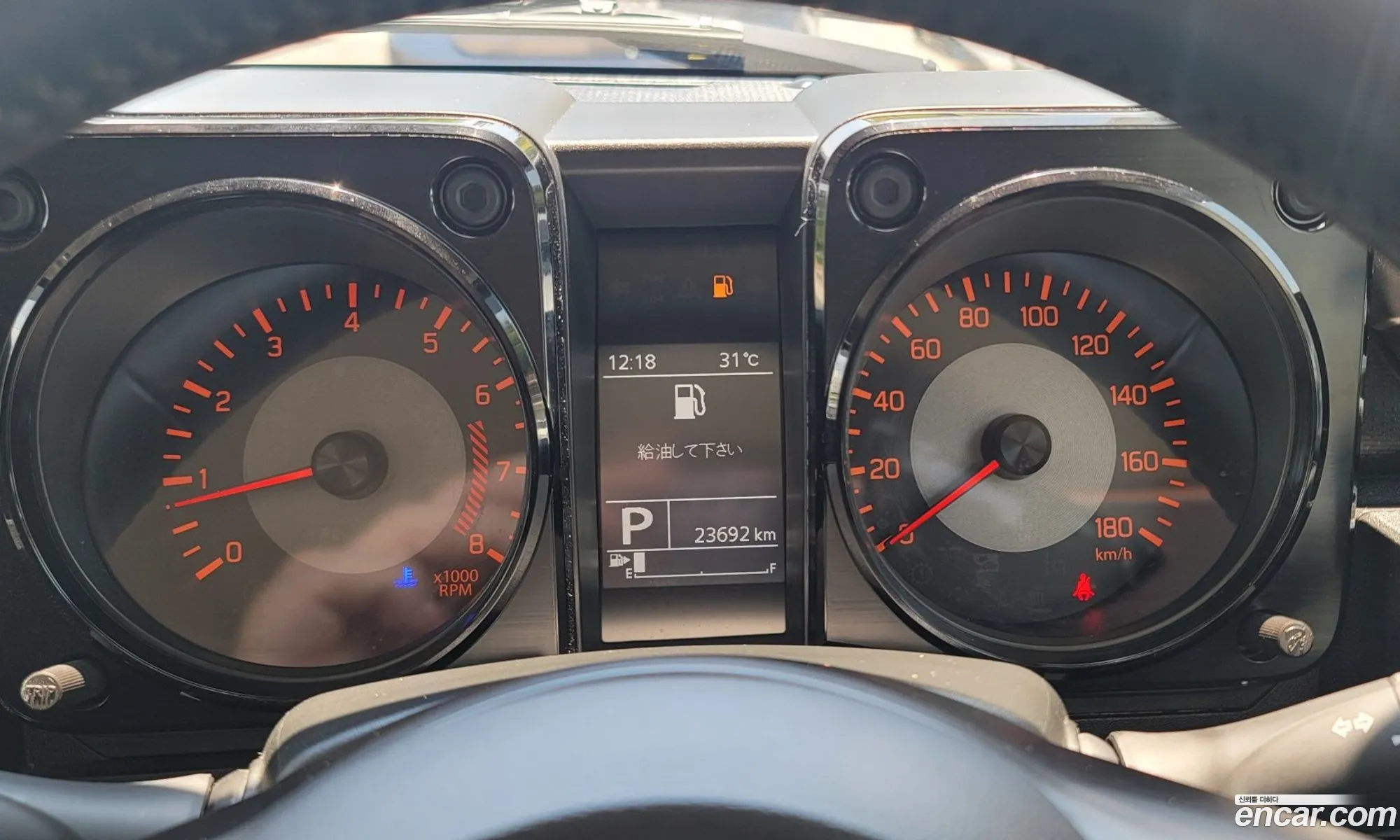 Suzuki Jimny 2023 — 16