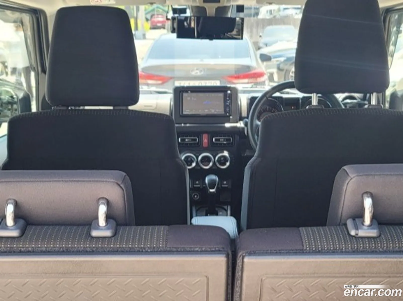 Suzuki Jimny 2023 — 13