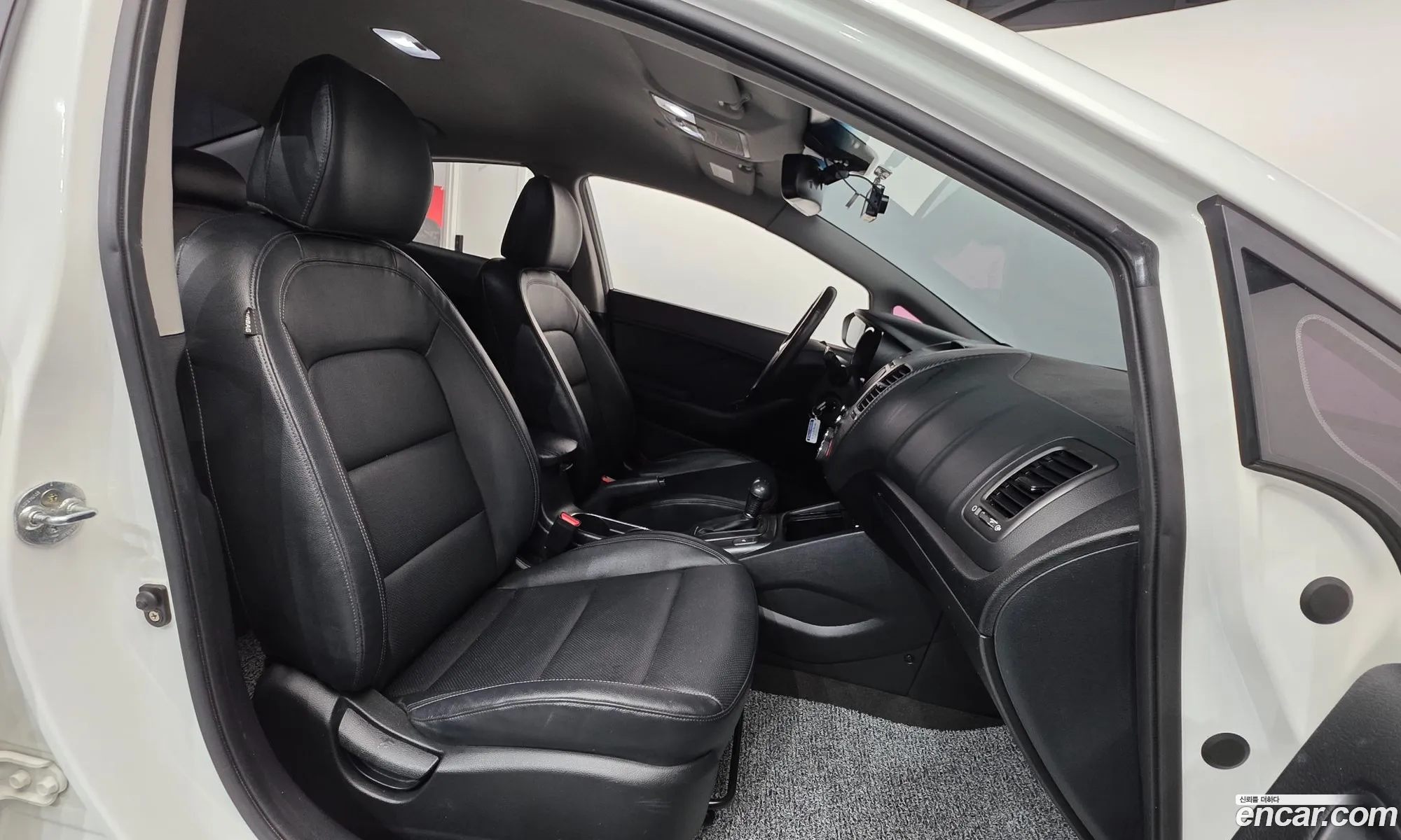 Kia K3 2014 KNAFK412BFA333150 — 15
