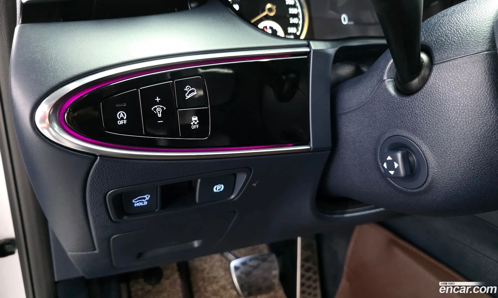 Genesis GV70 2022 — 13