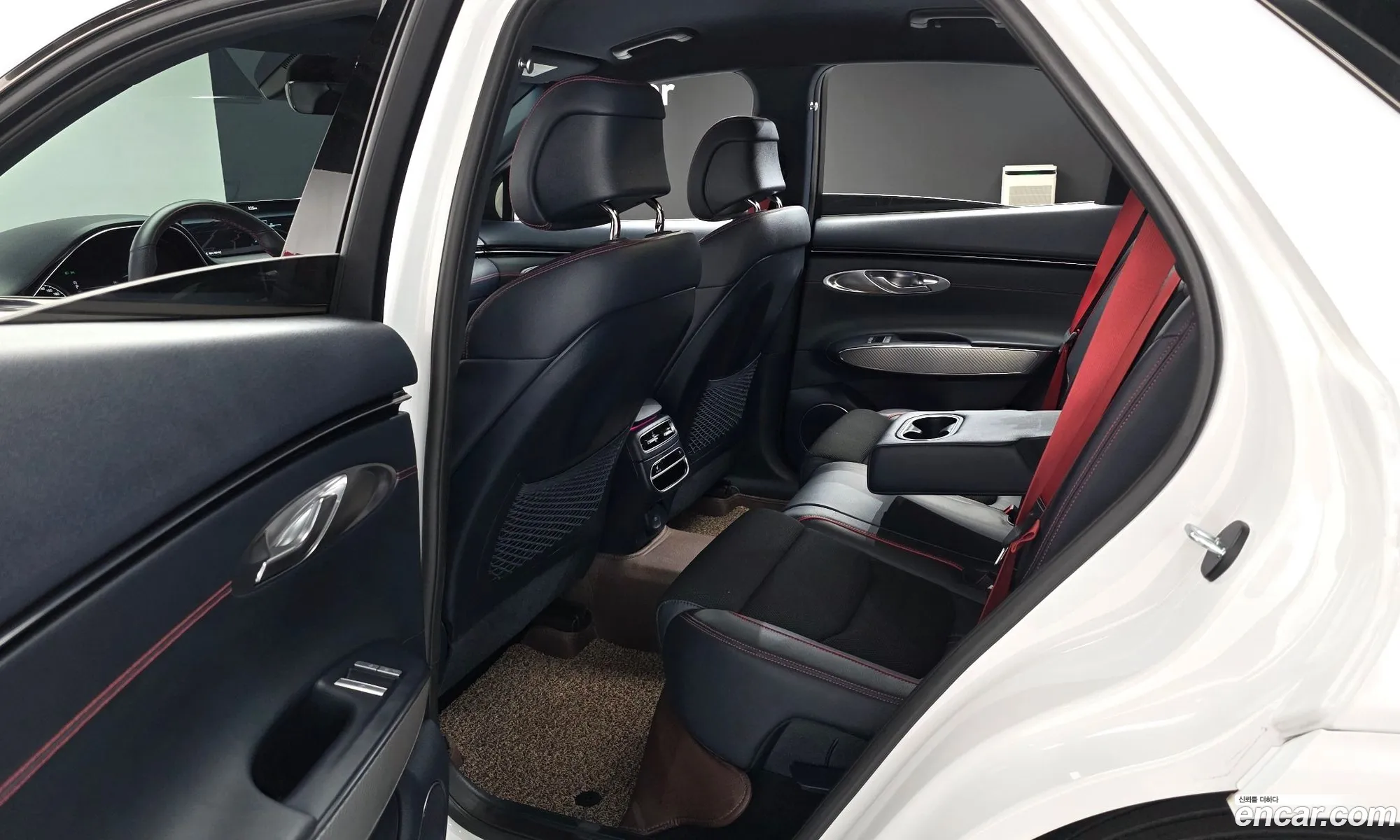 Genesis GV70 2022 — 2