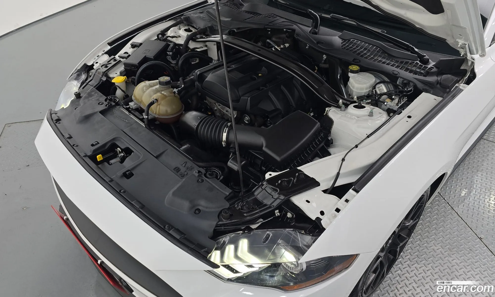 Ford Mustang 2018 — 13